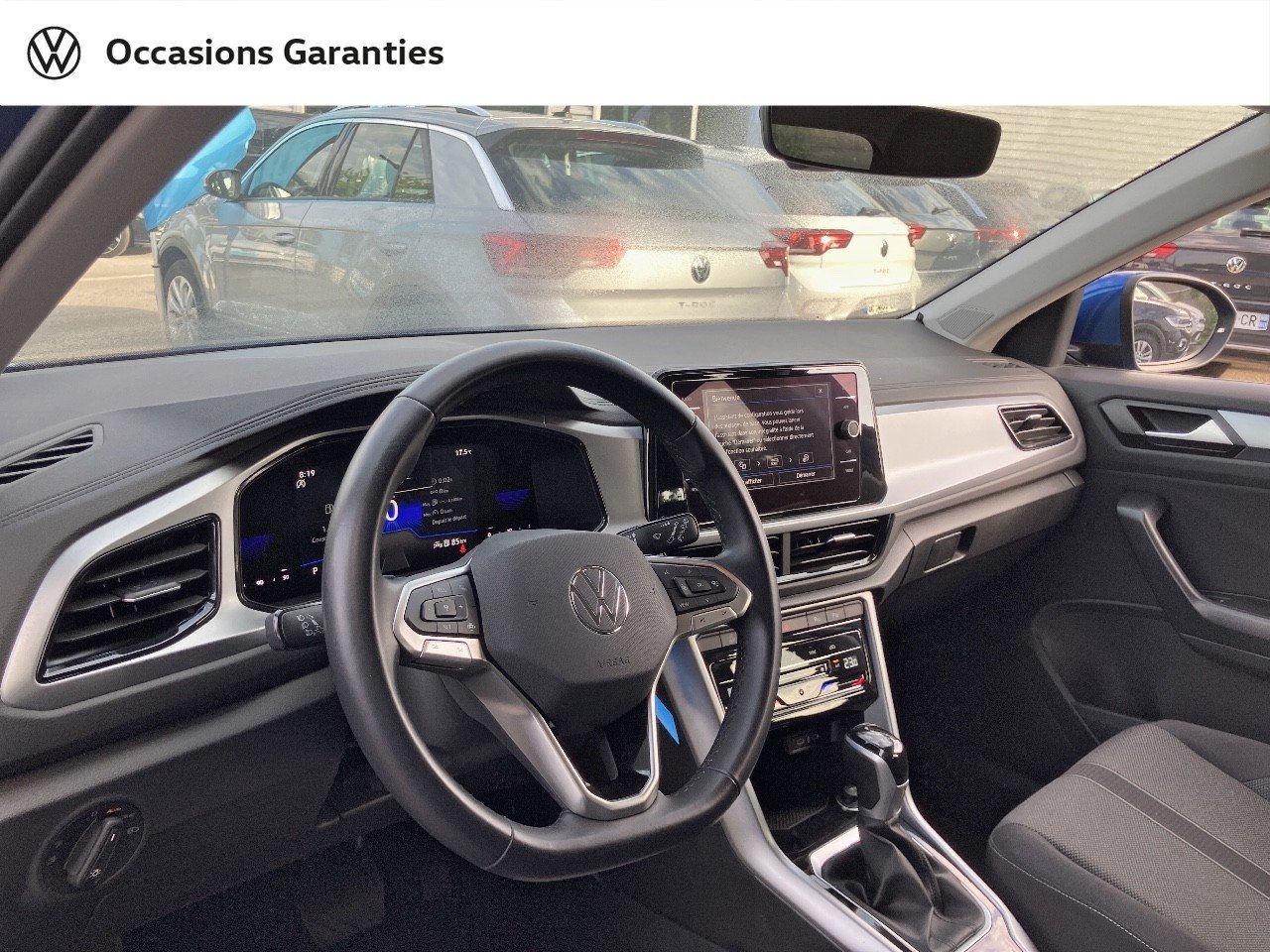 Voitures occasions VOLKSWAGEN T-ROC Life Villeneuve-d'Ascq