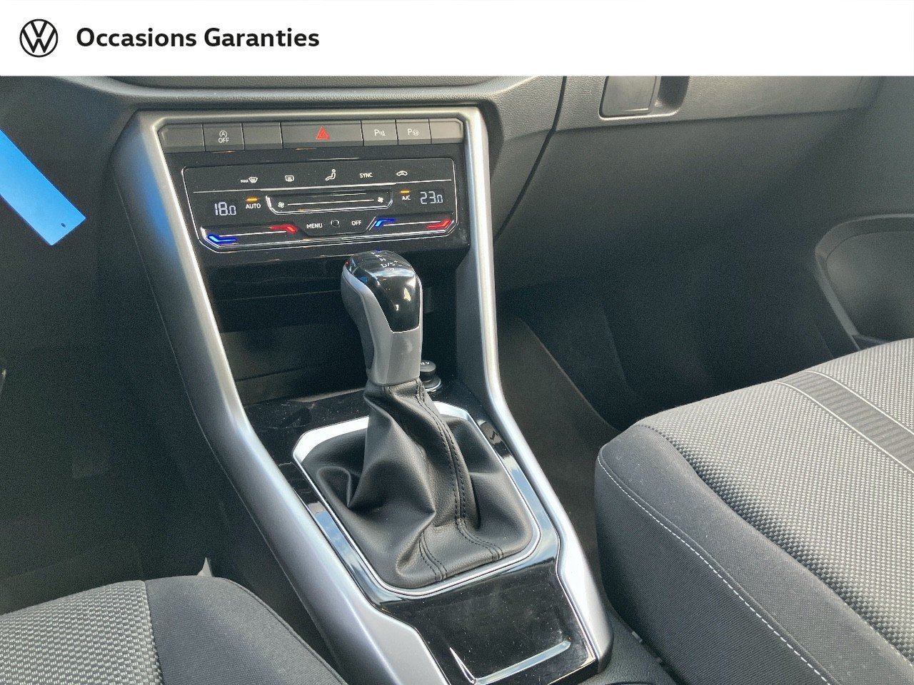 Voitures occasions VOLKSWAGEN T-ROC Life Villeneuve-d'Ascq