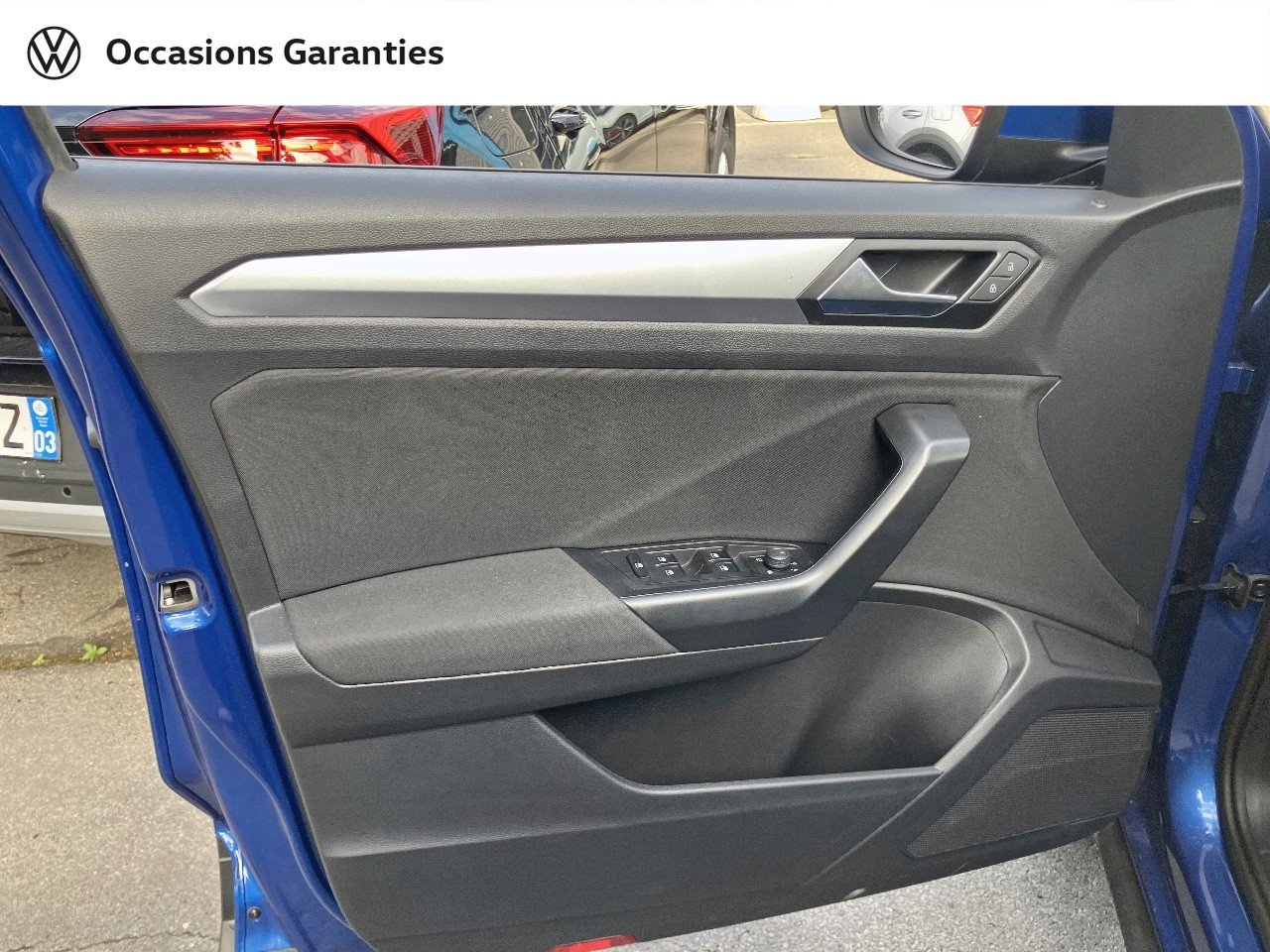 Voitures occasions VOLKSWAGEN T-ROC Life Villeneuve-d'Ascq