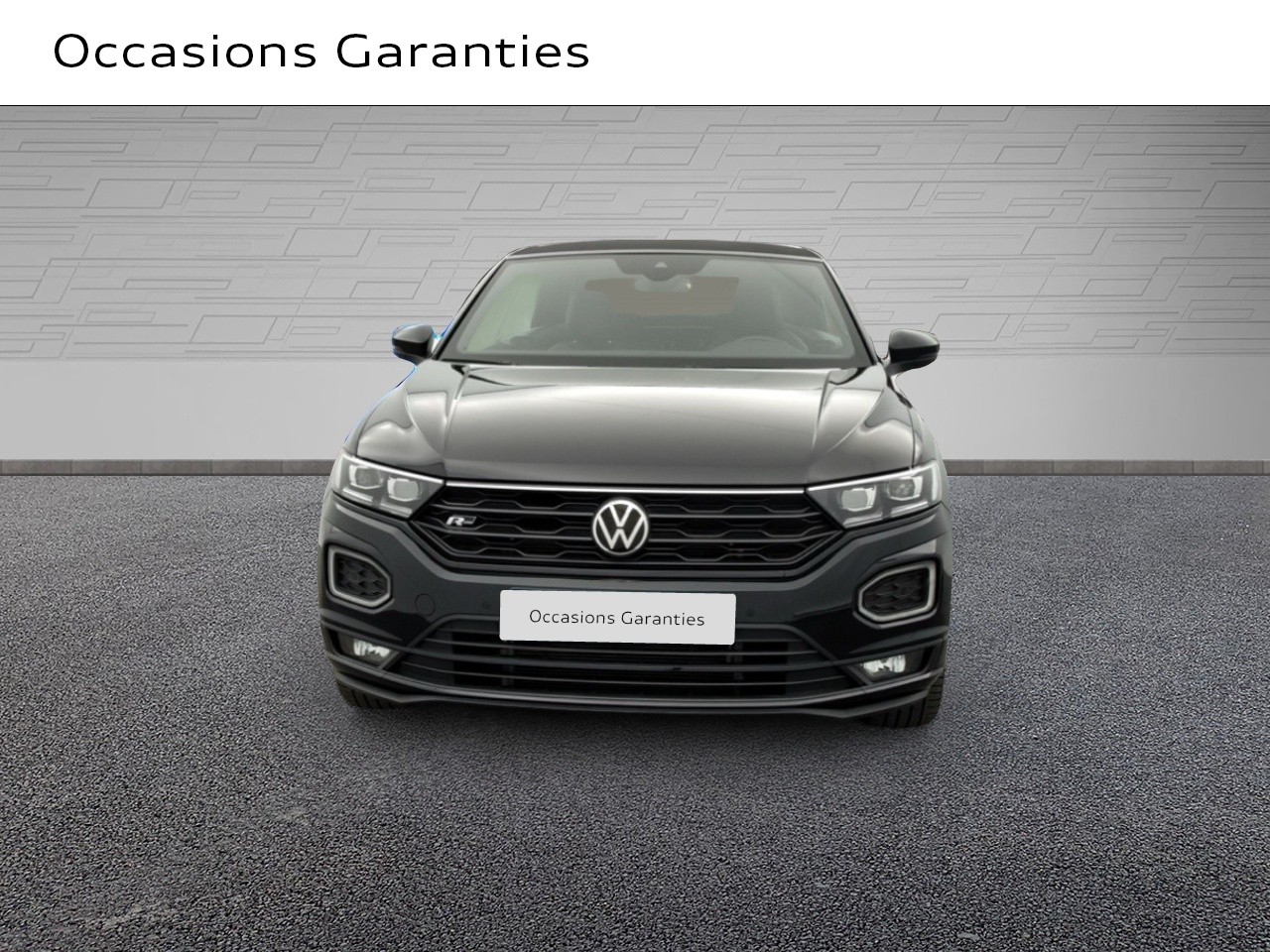 Voitures occasions VOLKSWAGEN T-Roc Cabriolet R-Line Saint-Thibault-des-Vignes