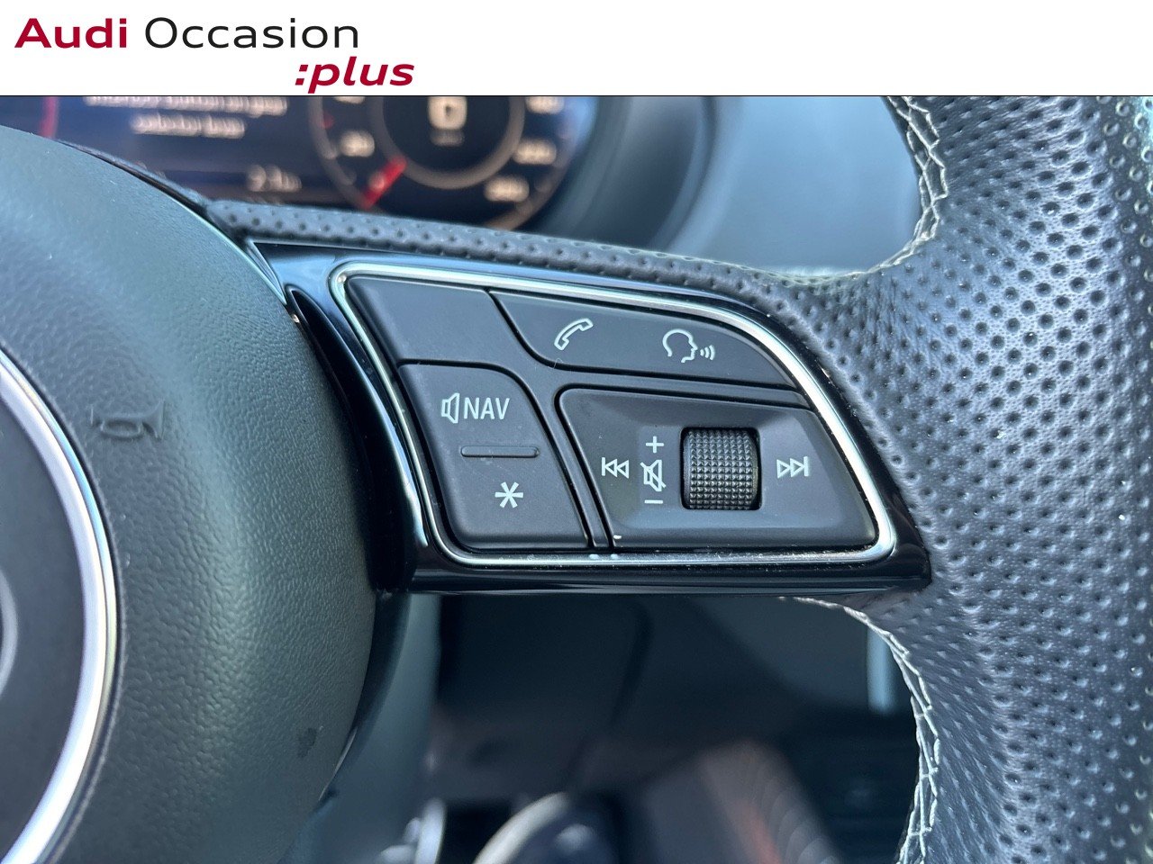 Voitures occasions Audi Q2 S line Mougins