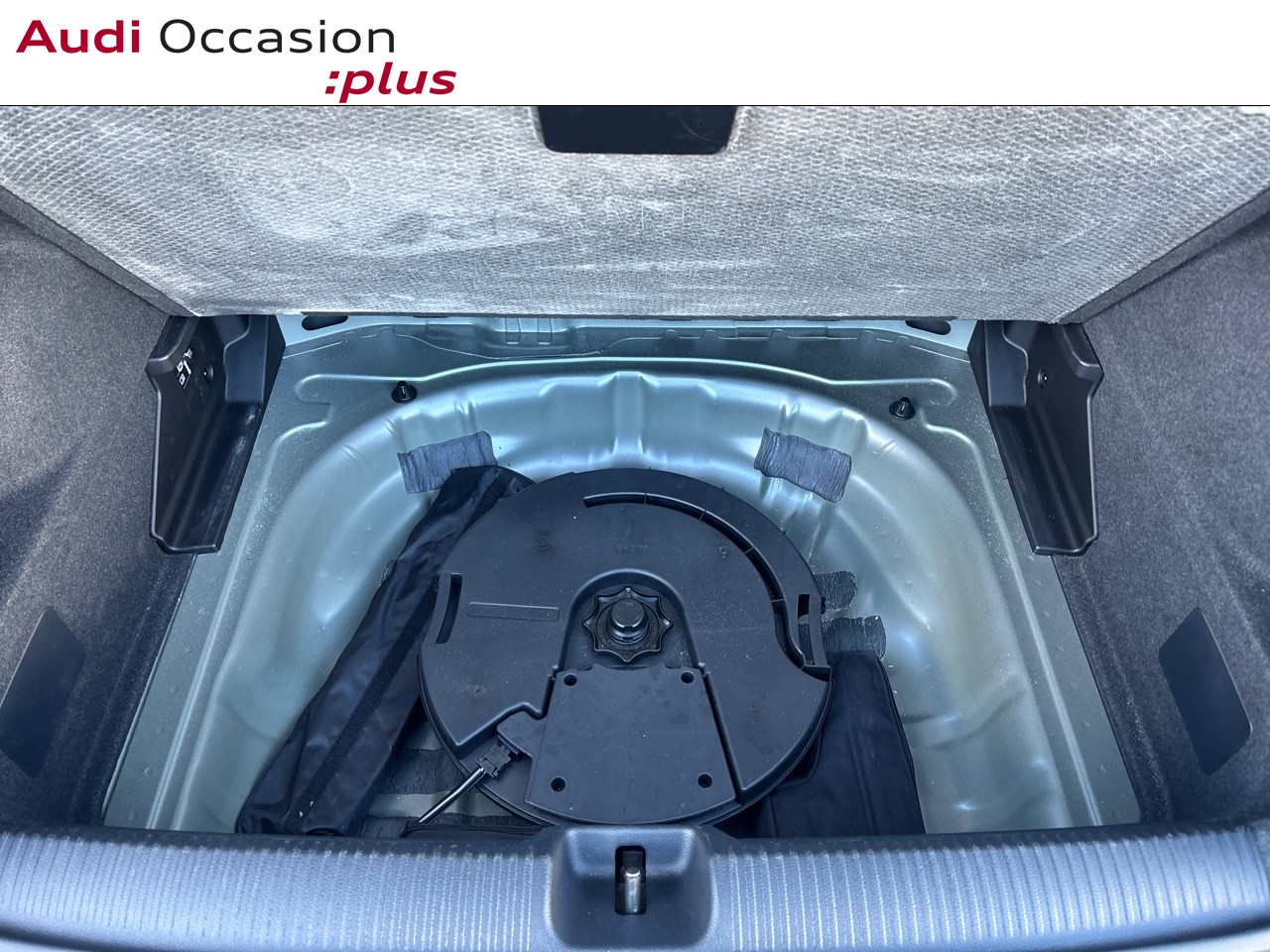 Voitures occasions Audi Q2 S line Mougins