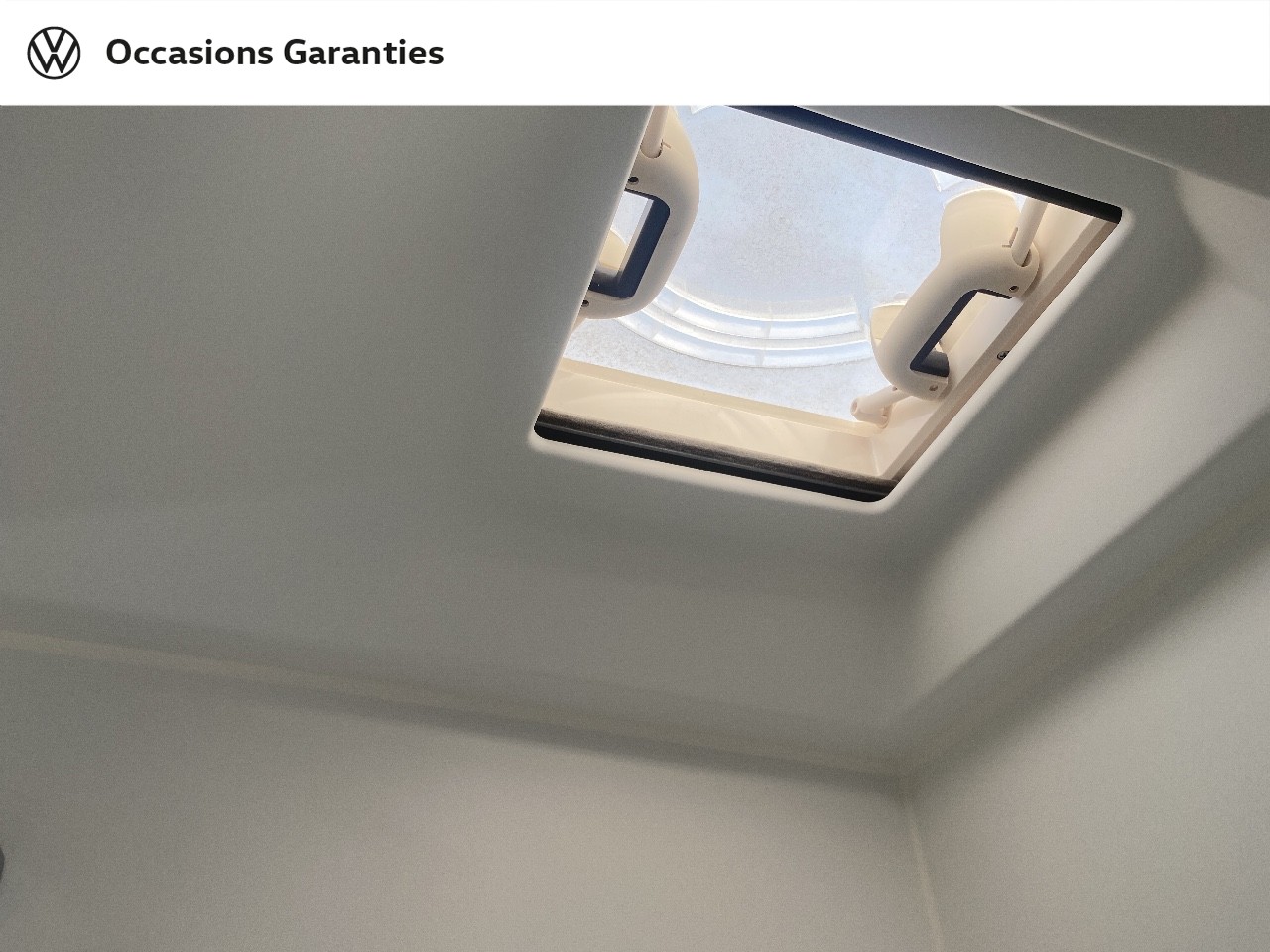 Voitures occasions VOLKSWAGEN Grand California Base Rivery