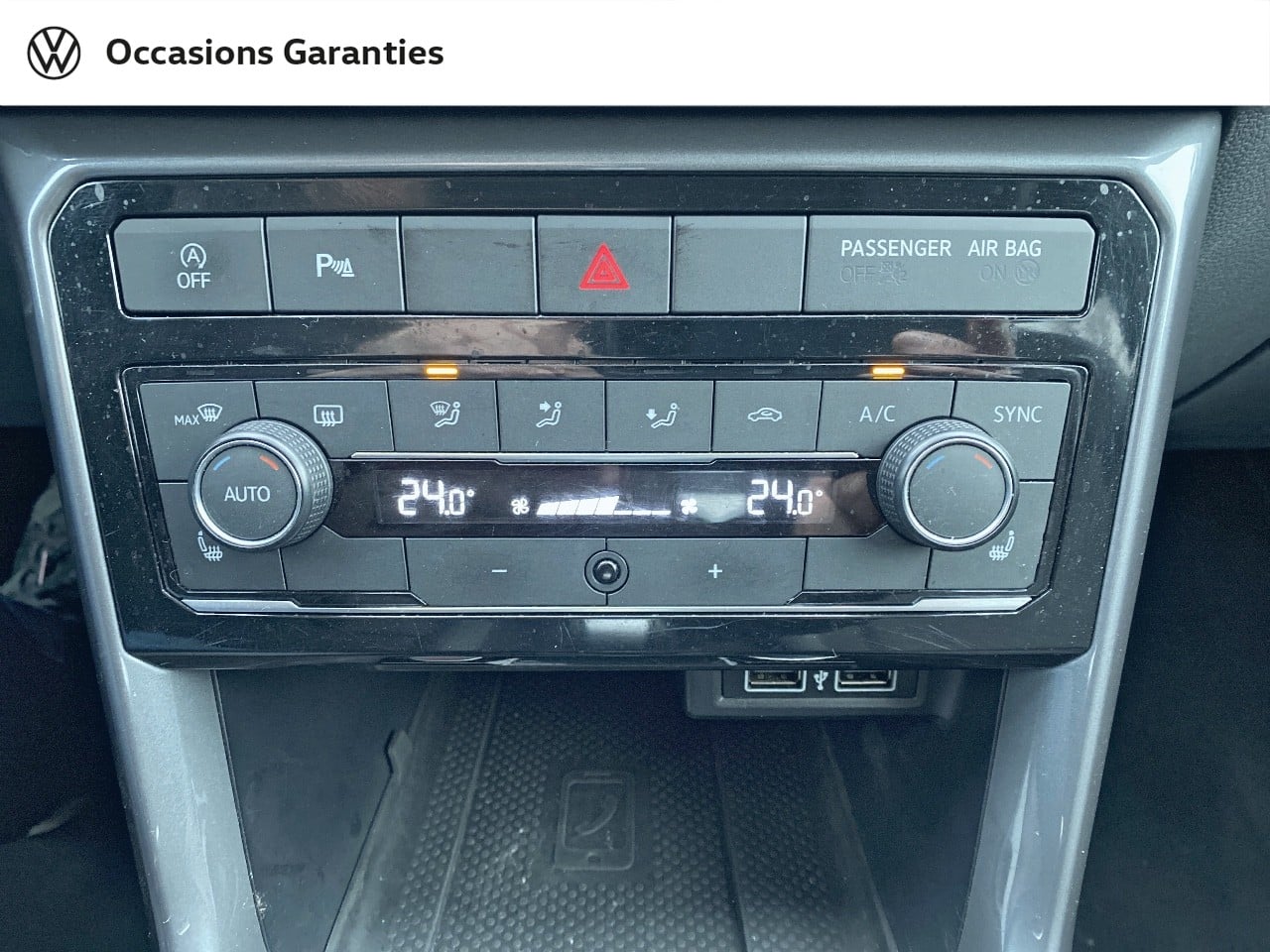 Voitures occasions VOLKSWAGEN T-CROSS Carat Rezé