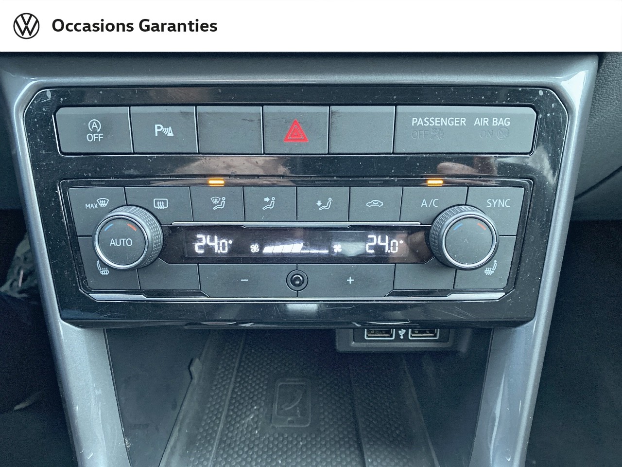 Voitures occasions VOLKSWAGEN T-CROSS Carat Rezé