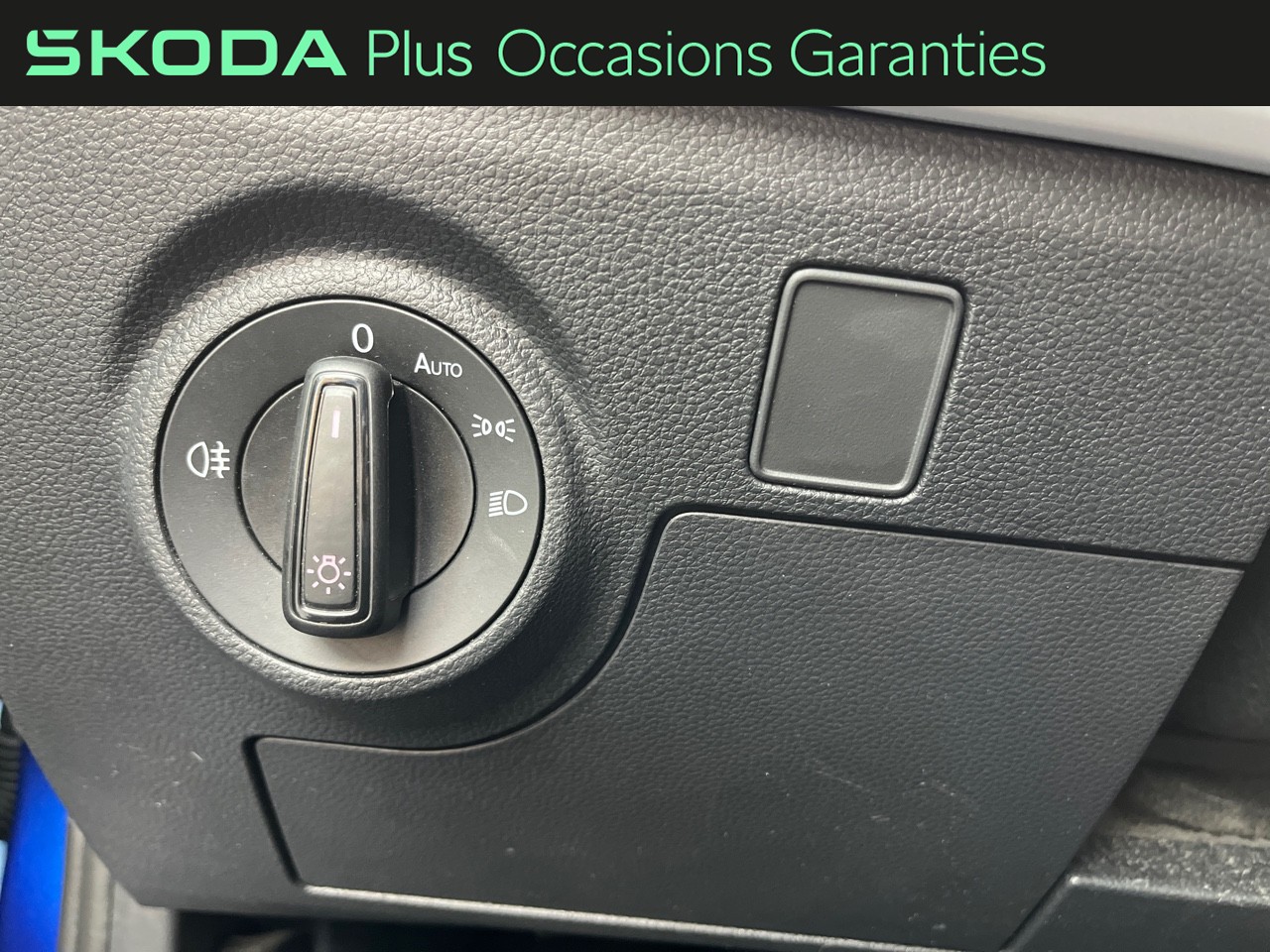 Voitures occasions SEAT ARONA Urban Orvault