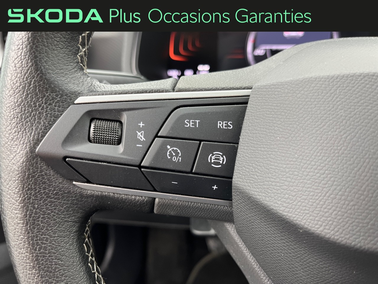 Voitures occasions SEAT ARONA Urban Orvault