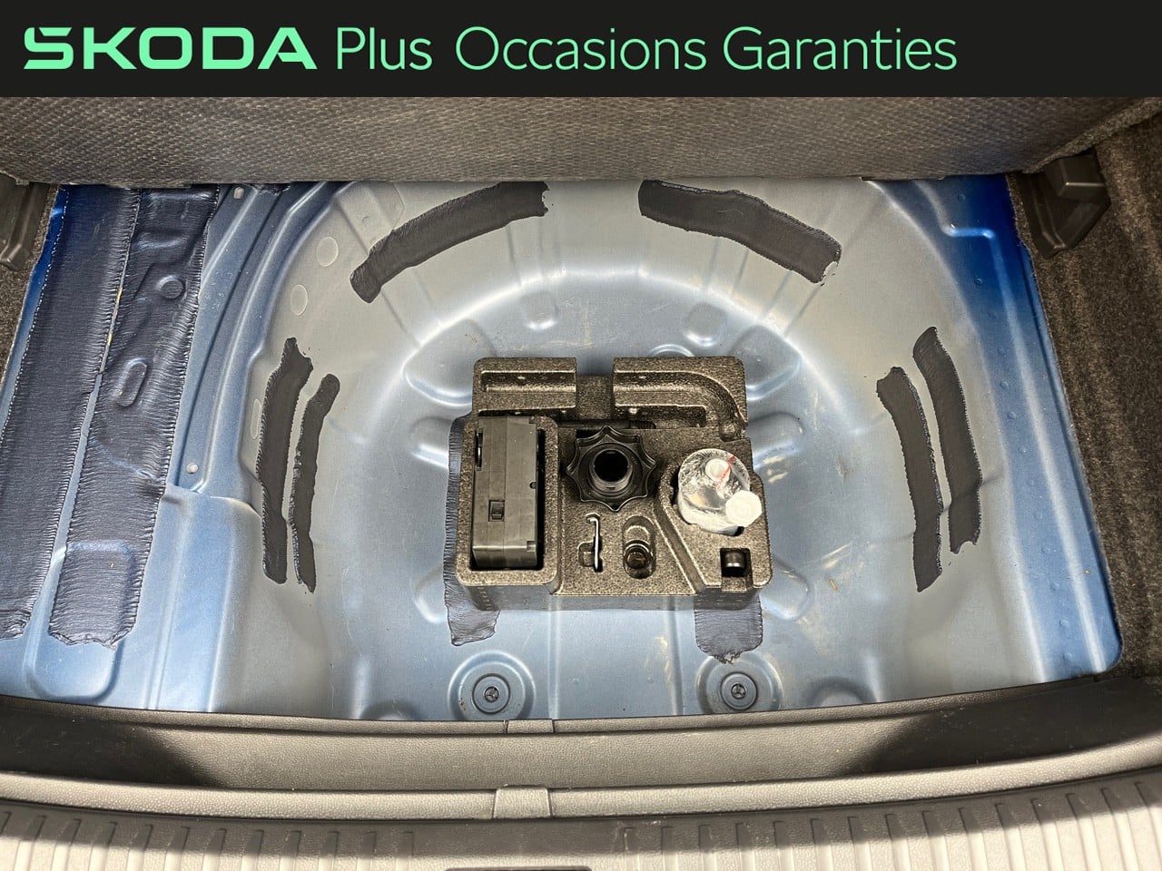 Voitures occasions SEAT ARONA Urban Orvault