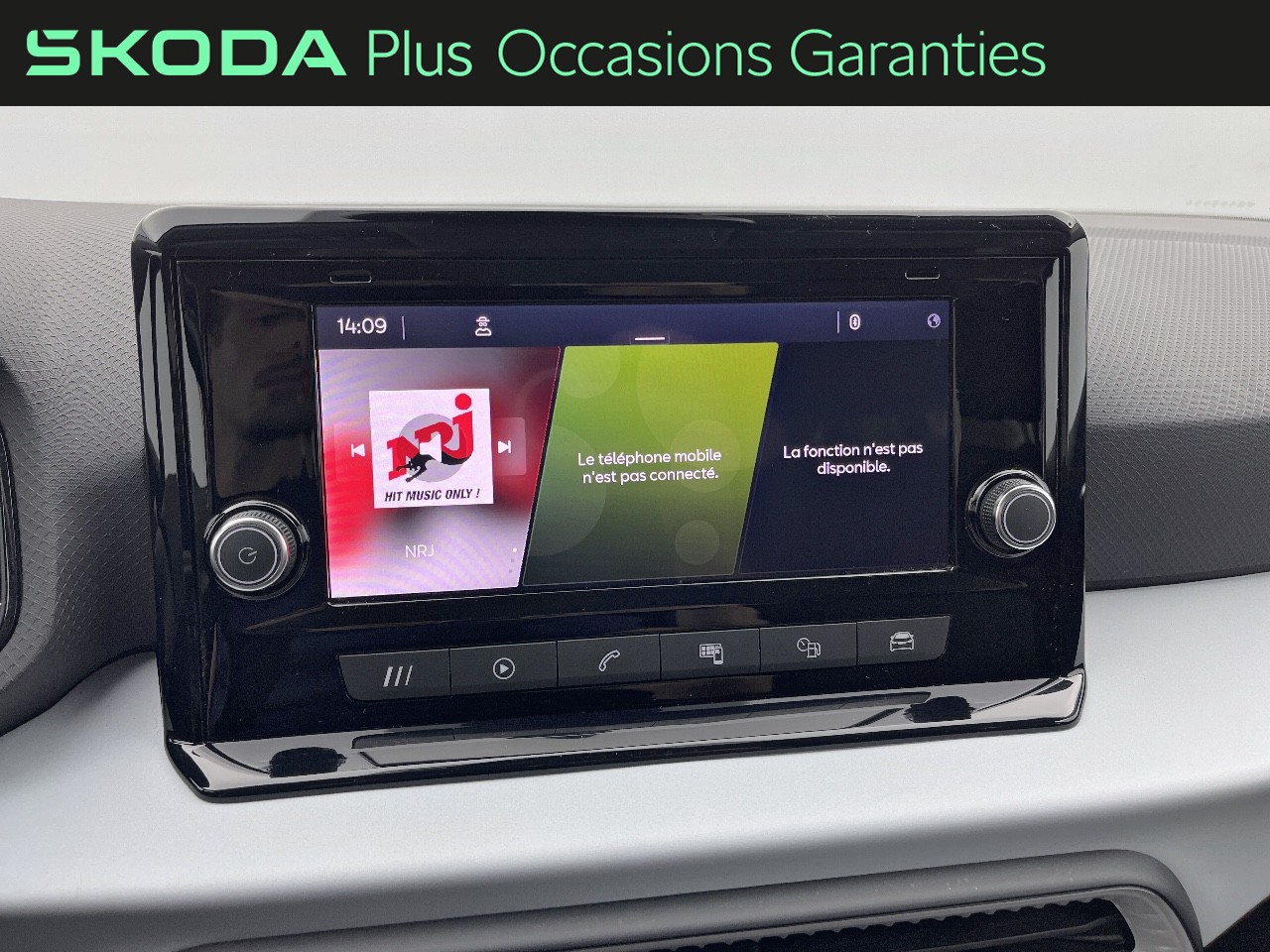 Voitures occasions SEAT ARONA Urban Orvault