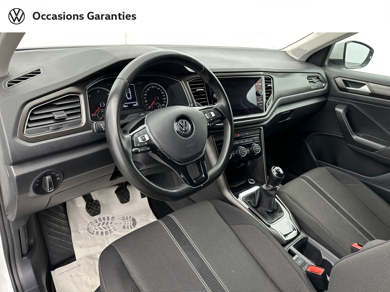 Voitures occasions VOLKSWAGEN T-ROC Lounge Business Villemomble