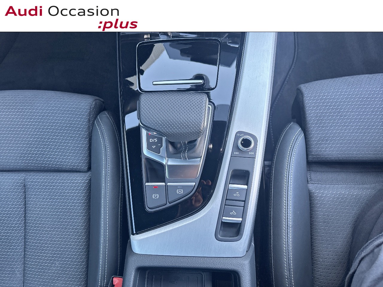 Voitures occasions Audi A5 Cabriolet S line Mougins