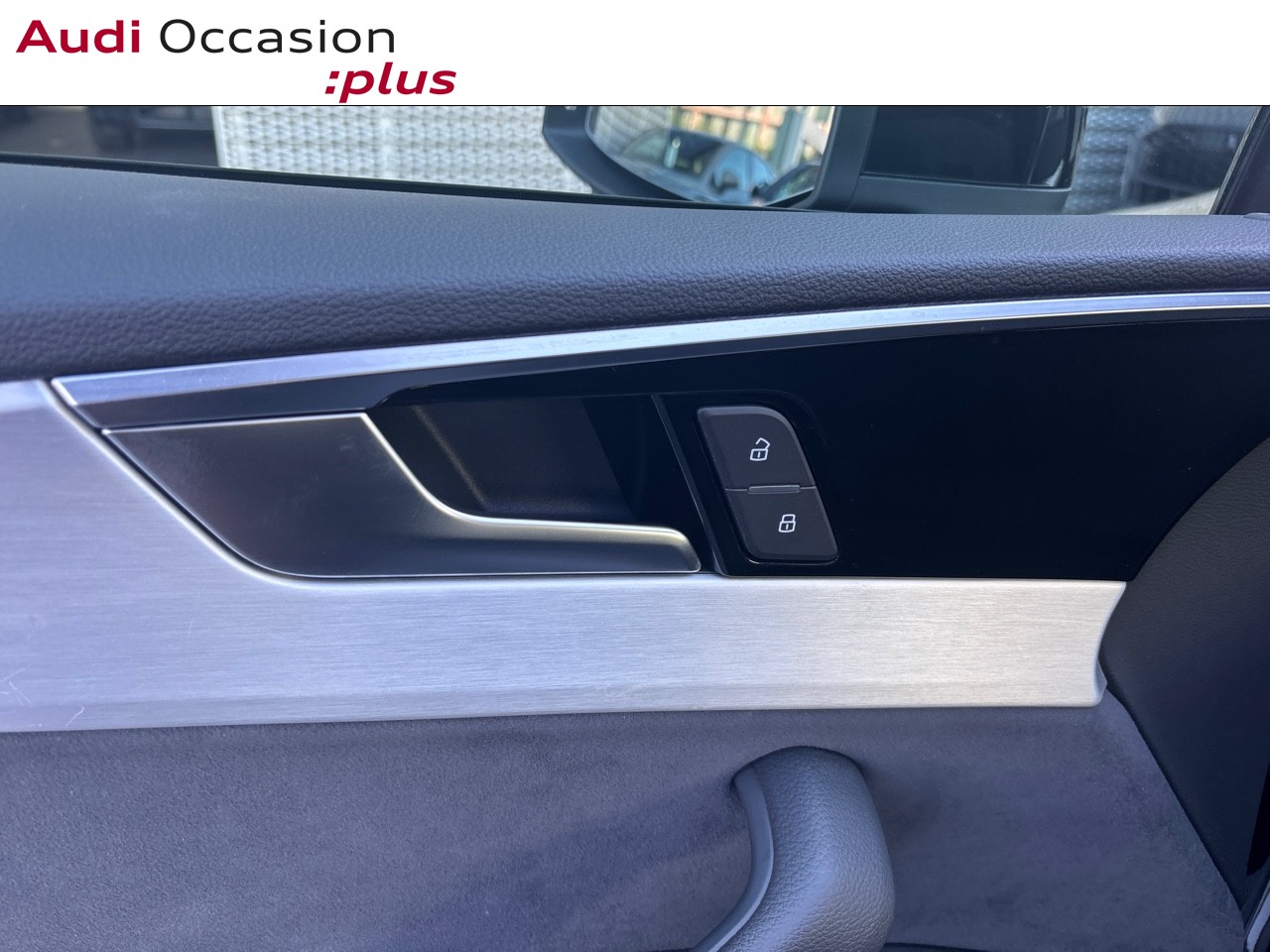 Voitures occasions Audi A5 Cabriolet S line Mougins