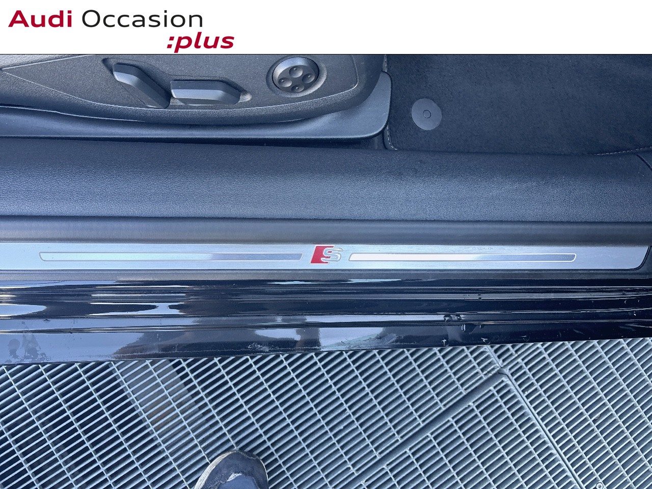 Voitures occasions Audi A5 Cabriolet S line Mougins