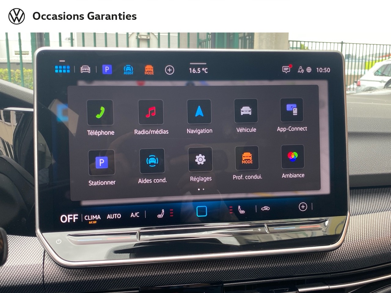 Voitures occasions VOLKSWAGEN GOLF R-Line Villemomble