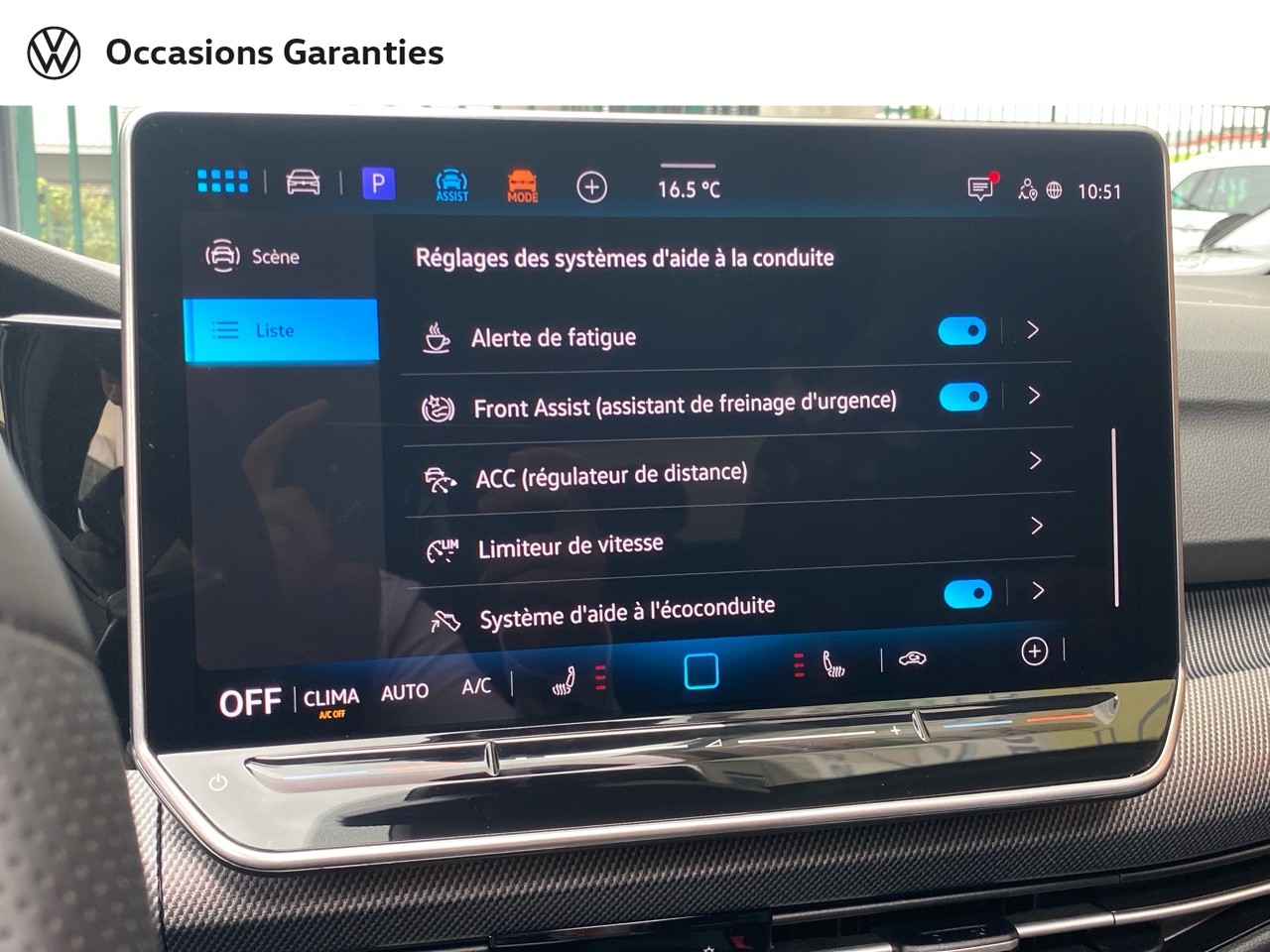 Voitures occasions VOLKSWAGEN GOLF R-Line Villemomble