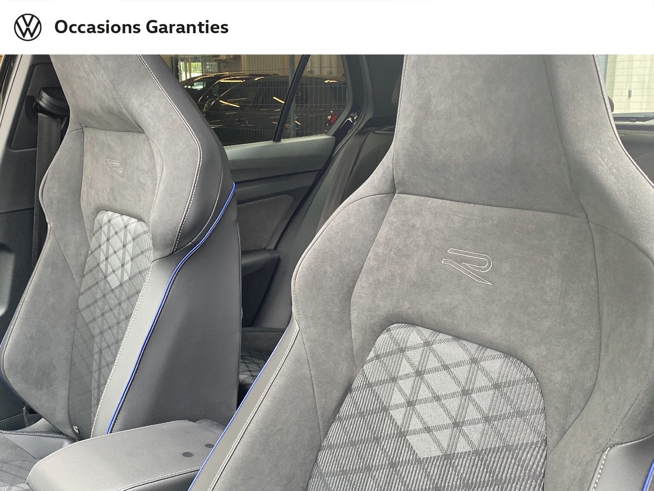 Voitures occasions VOLKSWAGEN GOLF R-Line Villemomble