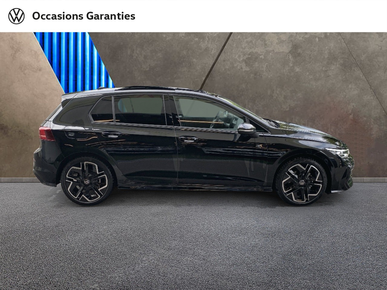Voitures occasions VOLKSWAGEN GOLF R-Line Villemomble