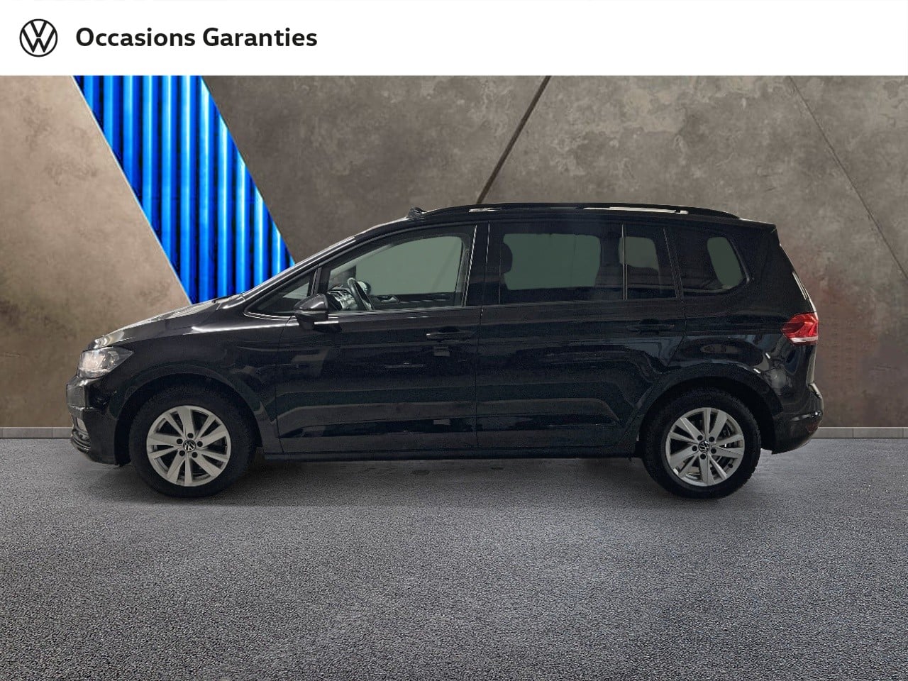 Voitures occasions VOLKSWAGEN TOURAN Life Business Paris
