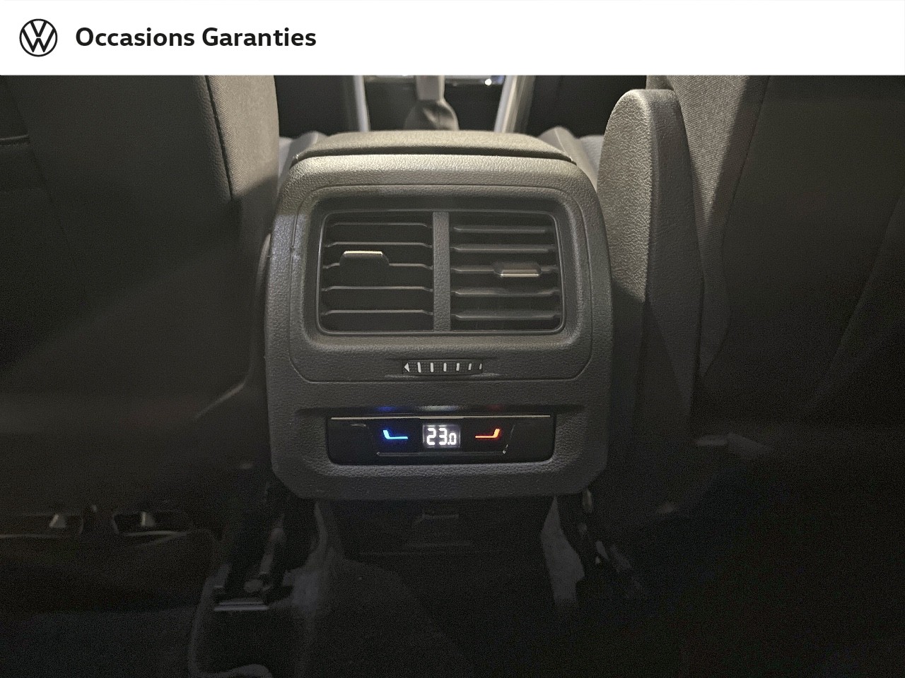 Voitures occasions VOLKSWAGEN TOURAN Life Business Paris