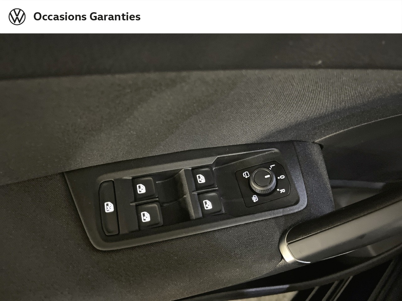 Voitures occasions VOLKSWAGEN TOURAN Life Business Paris