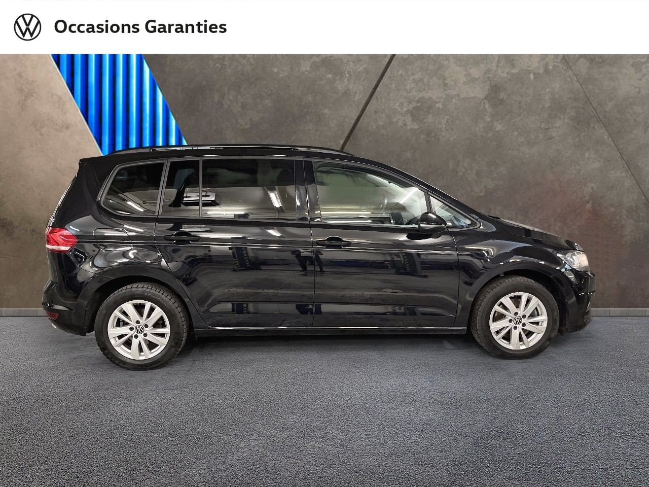 Voitures occasions VOLKSWAGEN TOURAN Life Business Paris