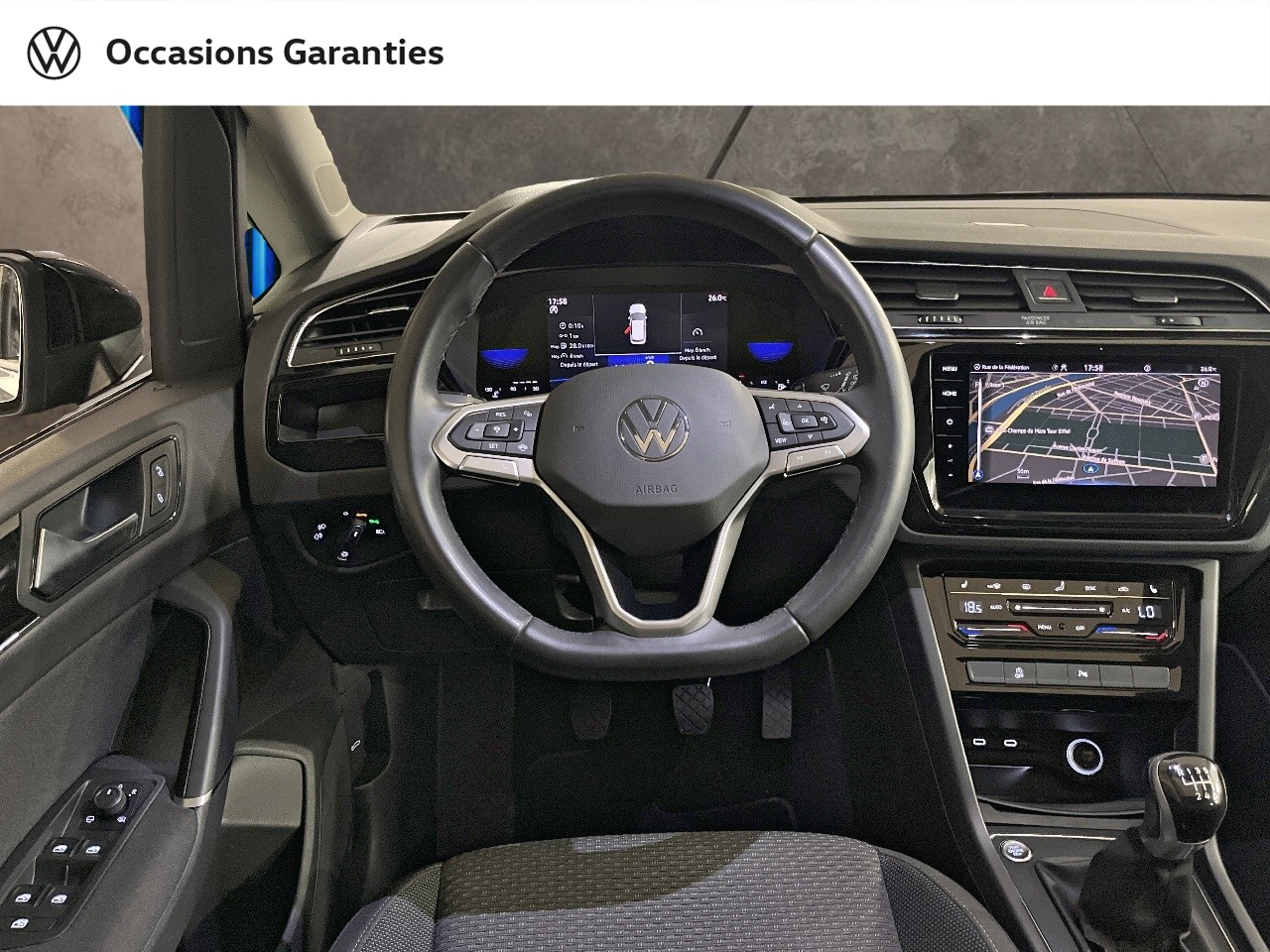 Voitures occasions VOLKSWAGEN TOURAN Life Business Paris
