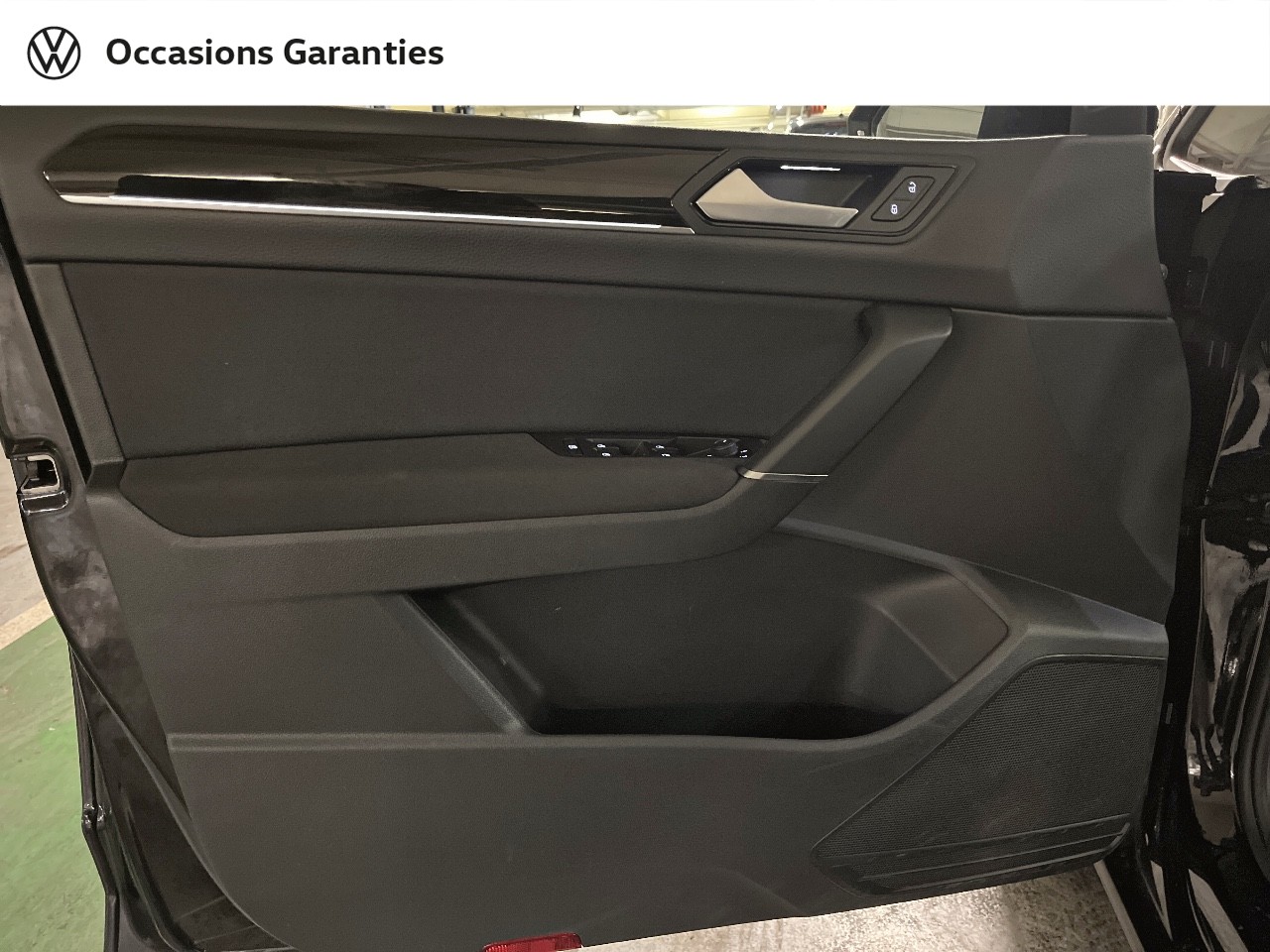 Voitures occasions VOLKSWAGEN TOURAN Life Business Paris