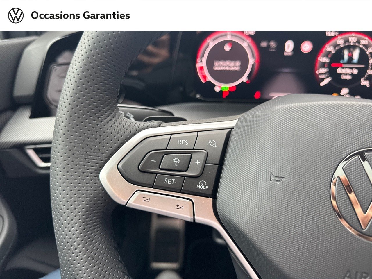 Voitures occasions VOLKSWAGEN GOLF R-Line Thionville