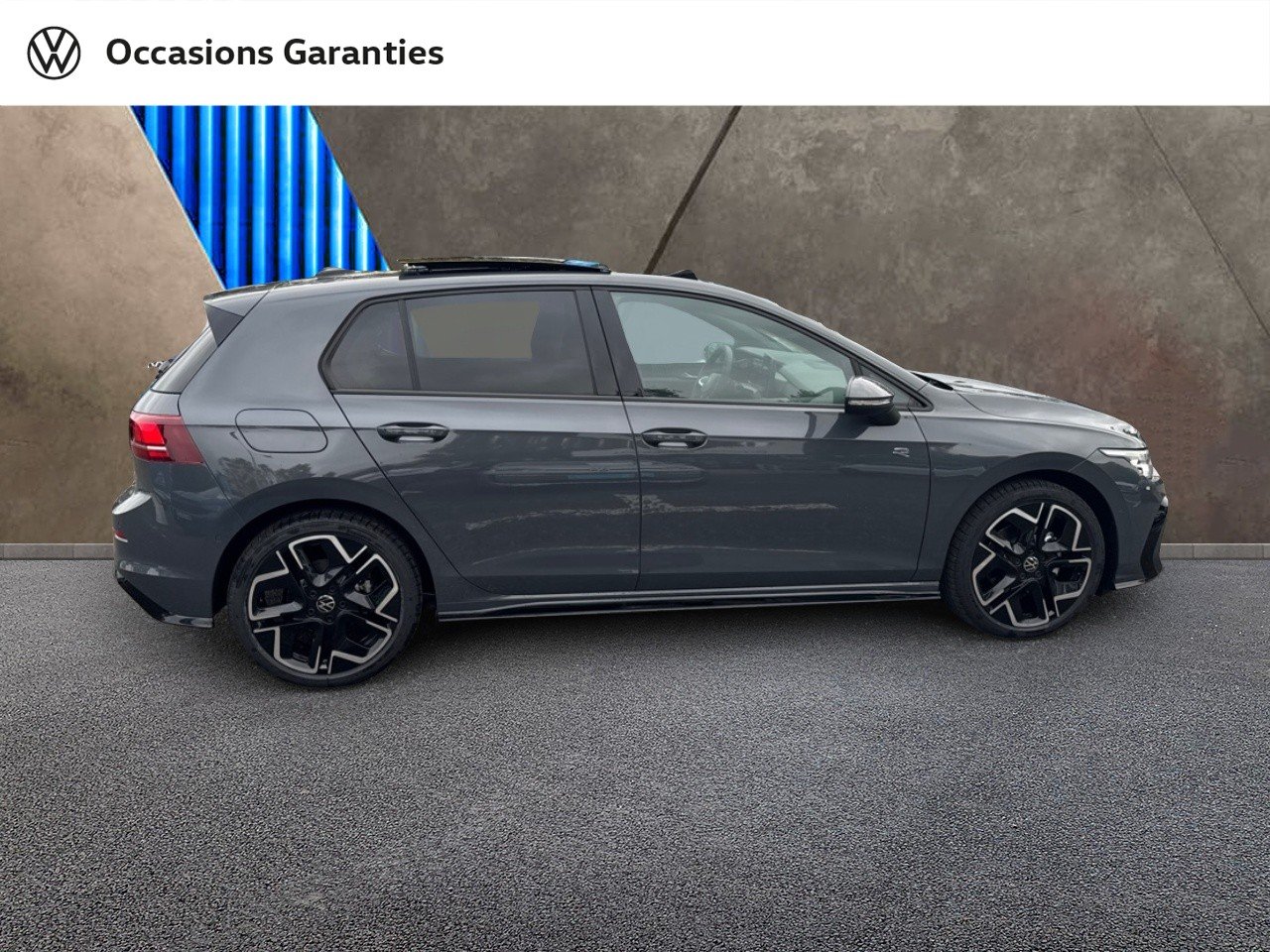 Voitures occasions VOLKSWAGEN GOLF R-Line Thionville