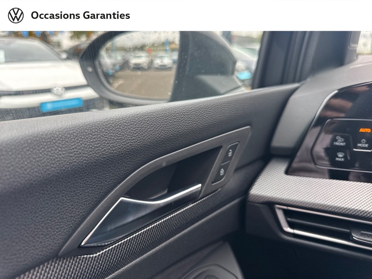 Voitures occasions VOLKSWAGEN GOLF R-Line Thionville