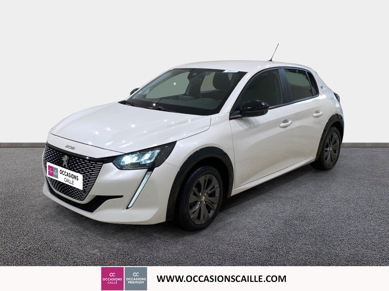 PEUGEOT E-208 GT 136CV