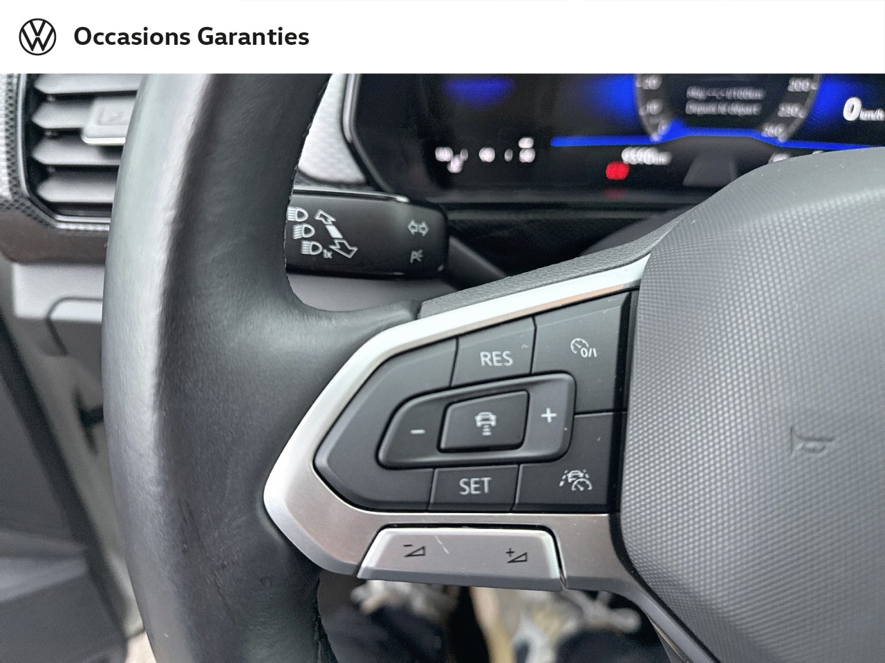 Voitures occasions VOLKSWAGEN T-CROSS Life Lens