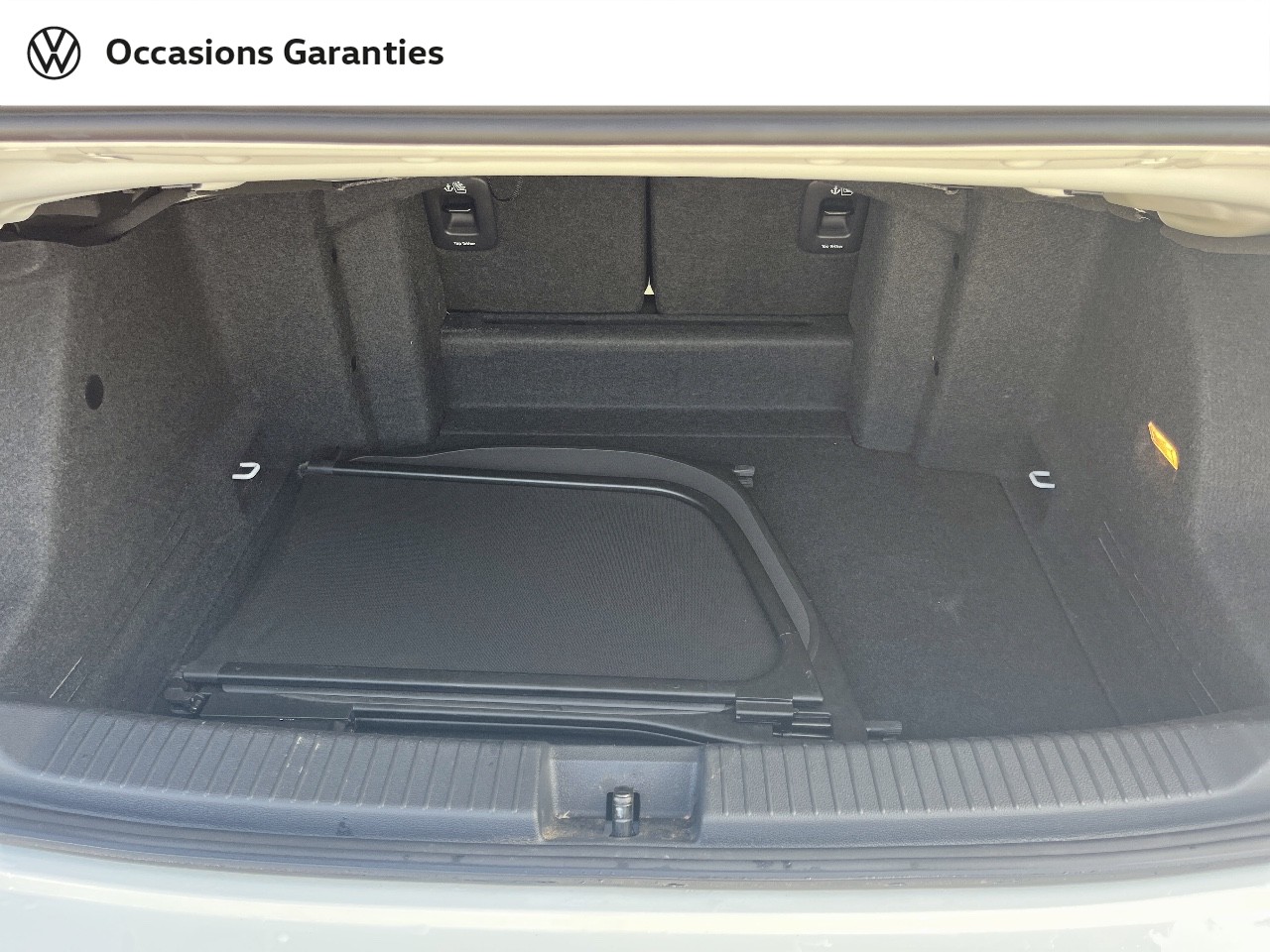 Voitures occasions VOLKSWAGEN T-Roc Cabriolet R-Line Laxou