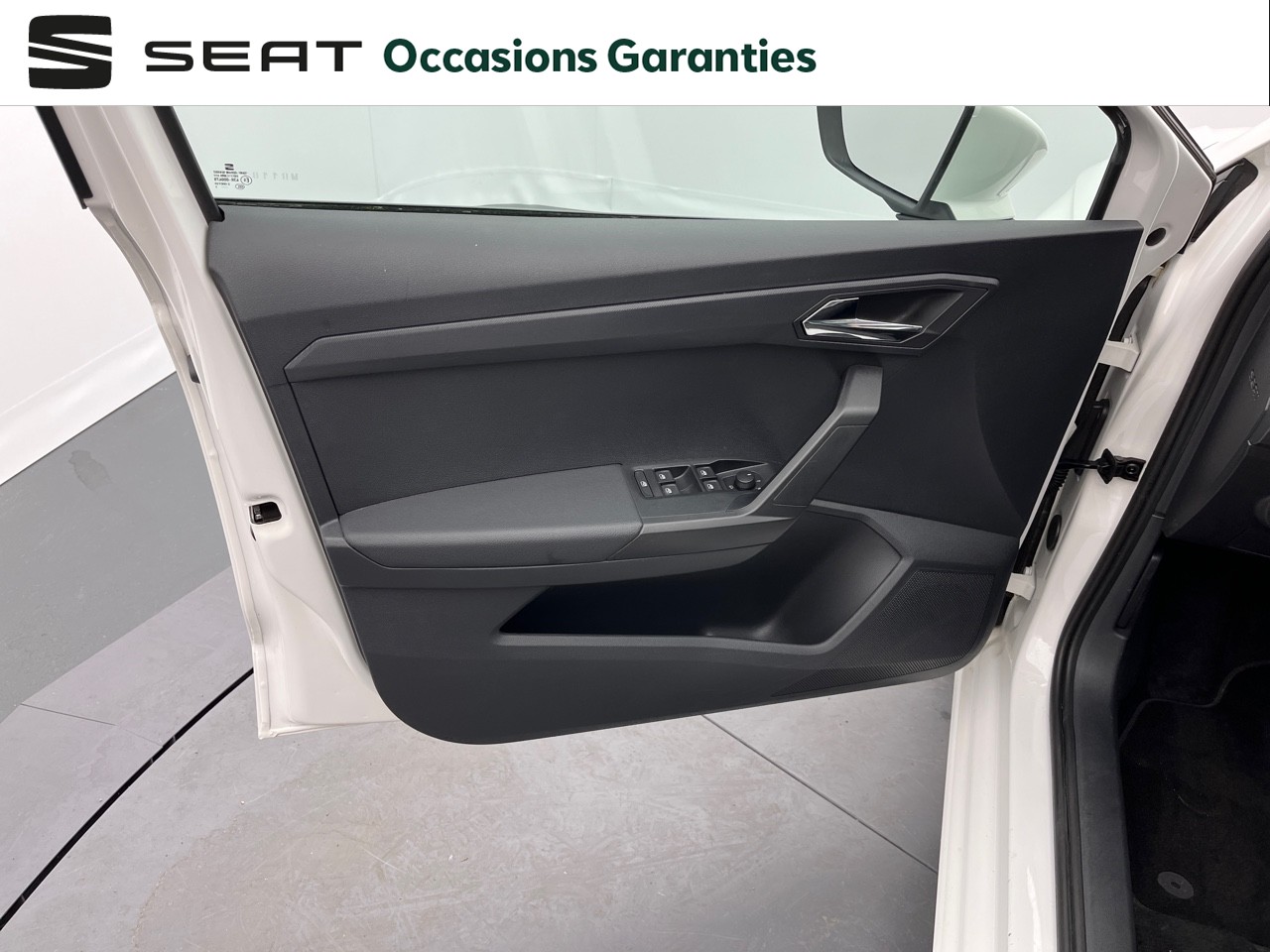 Voitures occasions SEAT IBIZA Urban Orvault