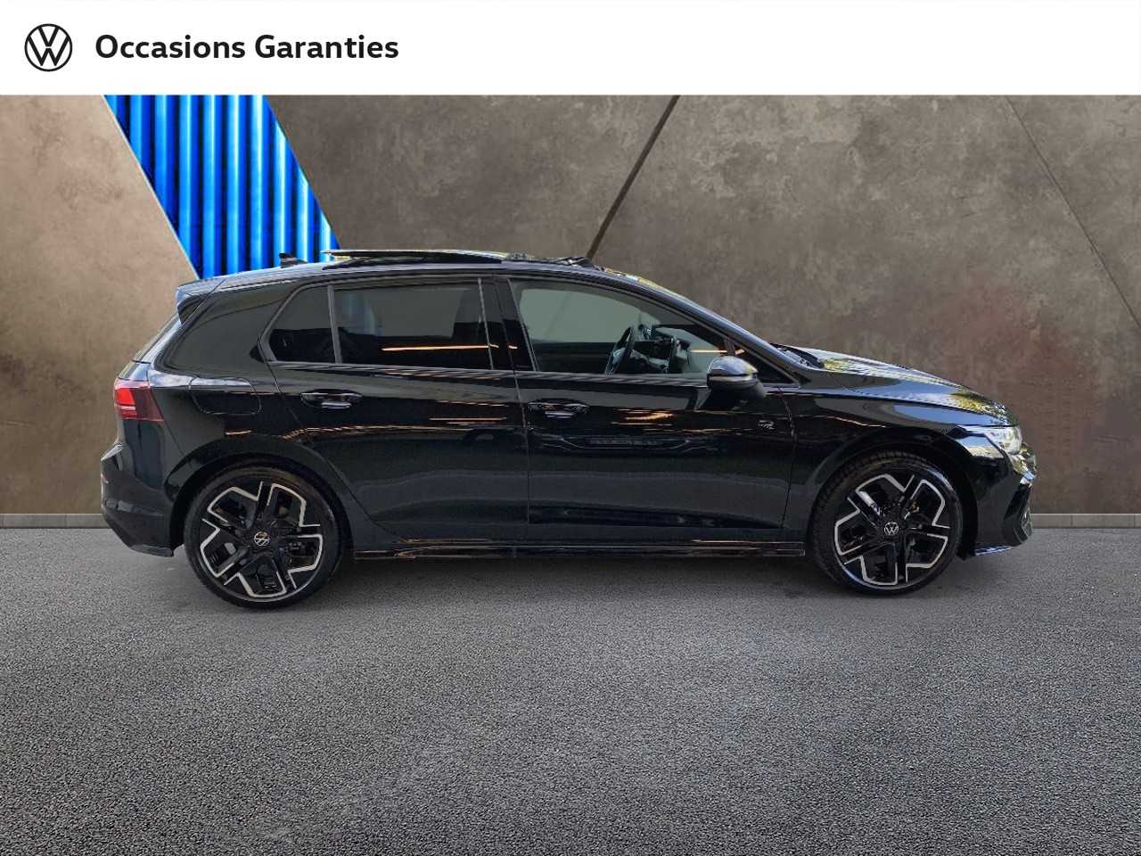 Voitures occasions VOLKSWAGEN GOLF R-Line Villemomble