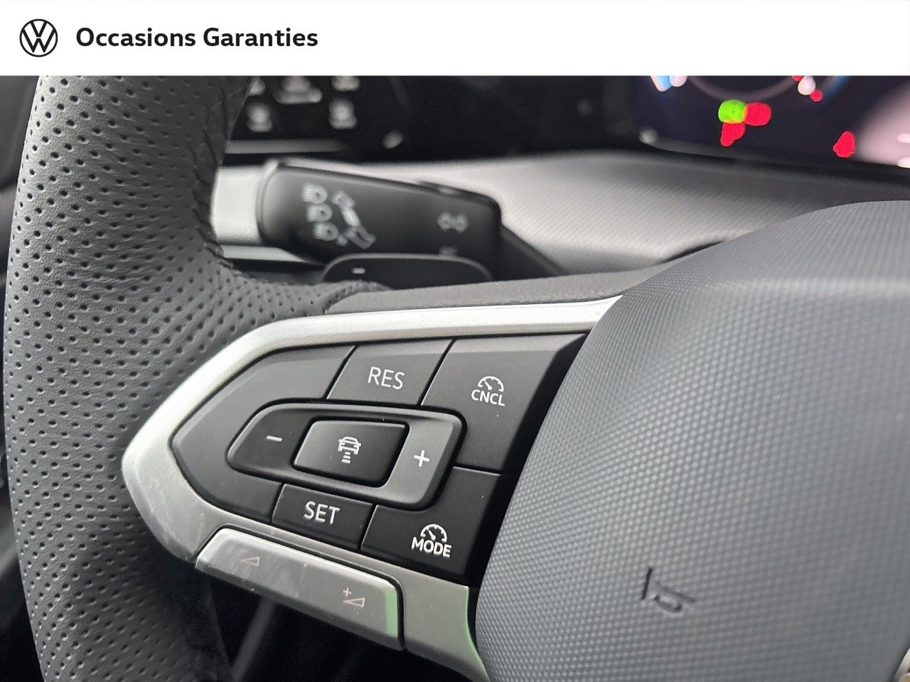 Voitures occasions VOLKSWAGEN GOLF R-Line Mougins