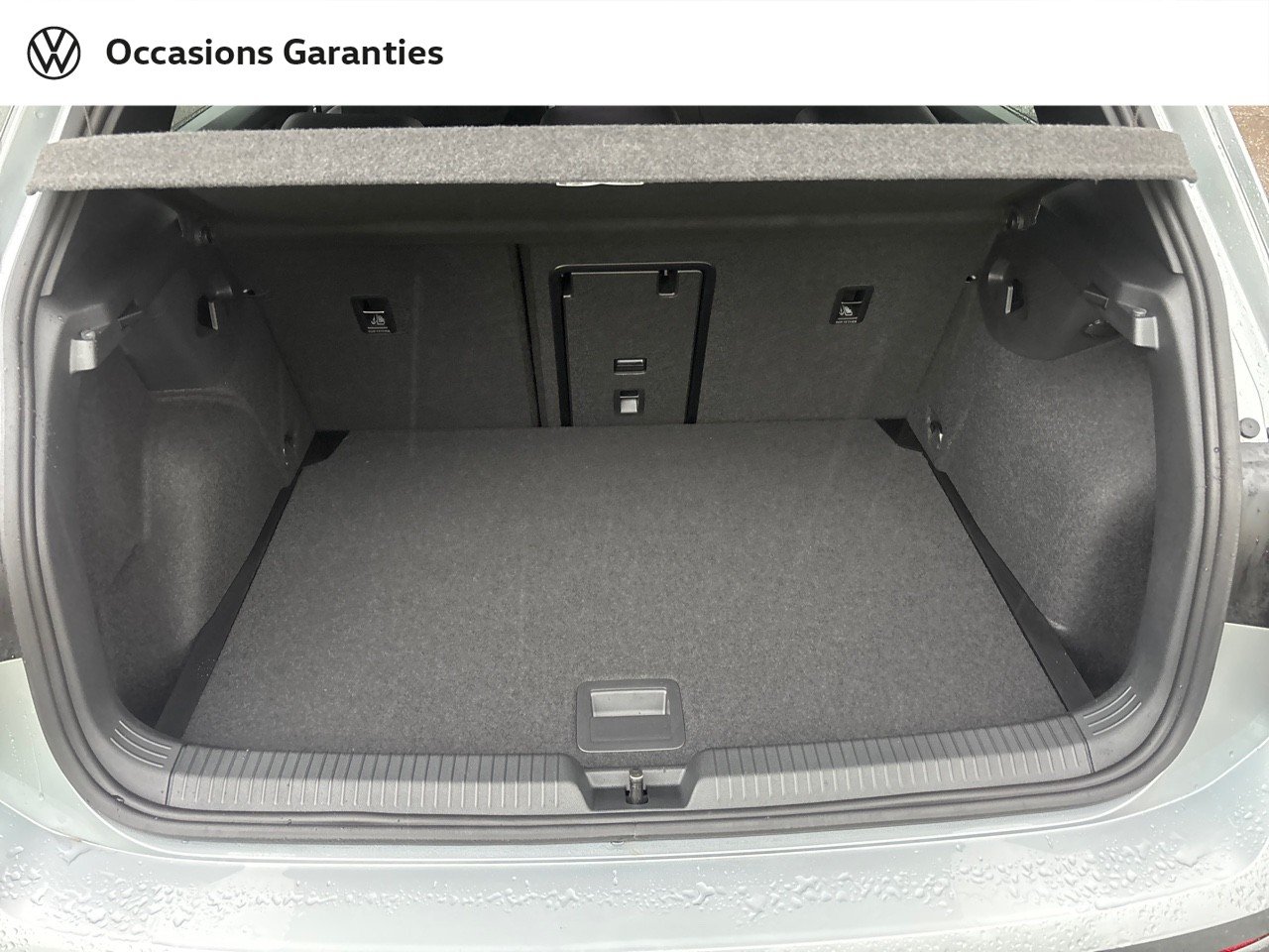 Voitures occasions VOLKSWAGEN GOLF R-Line Mougins