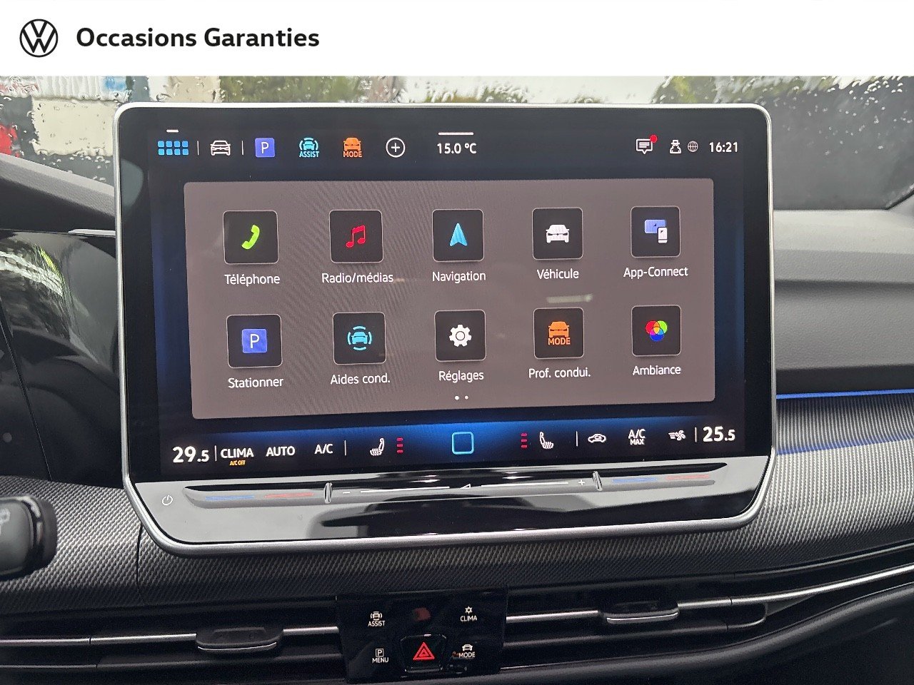 Voitures occasions VOLKSWAGEN GOLF R-Line Mougins