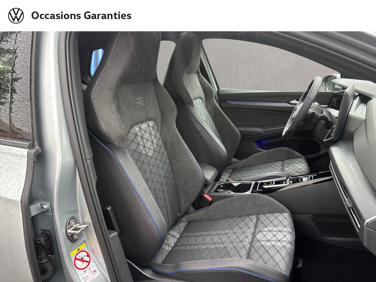 Voitures occasions VOLKSWAGEN GOLF R-Line Mougins