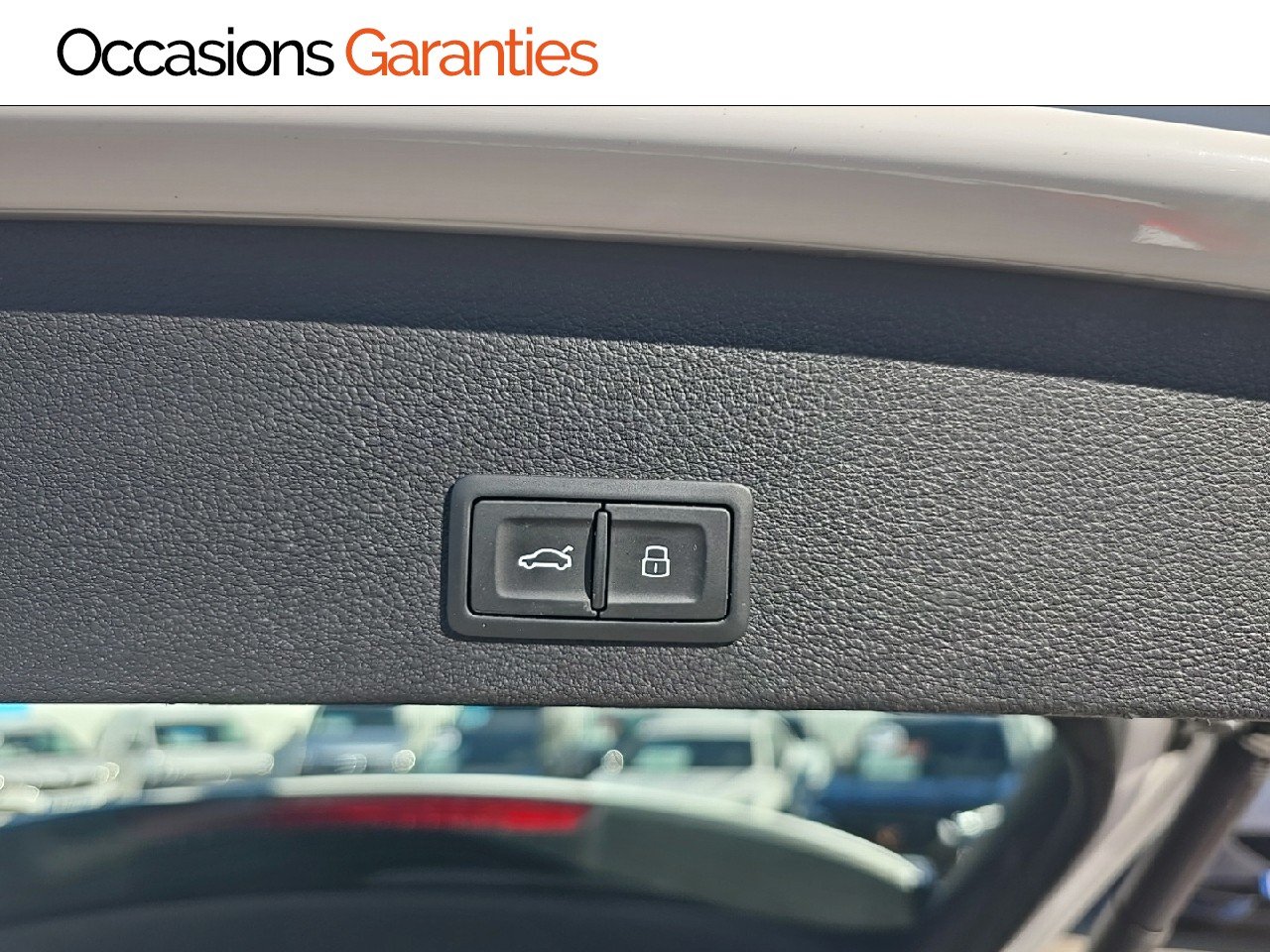 Voitures occasions Audi Q2 Midnight Series Nice