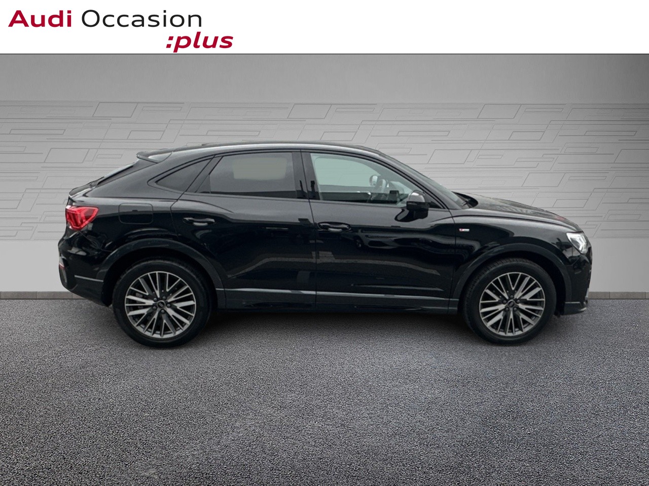 Voitures occasions Audi Q3 Sportback S line Lille