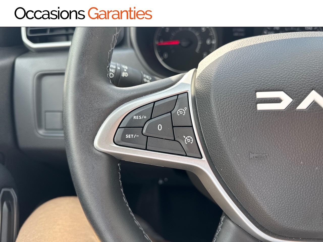 Voitures occasions DACIA DUSTER Journey Thionville