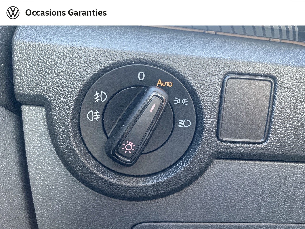 Voitures occasions VOLKSWAGEN T-CROSS Carat Rivery