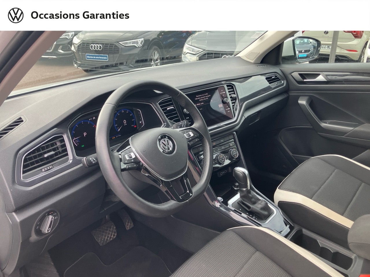 Voitures occasions VOLKSWAGEN T-ROC Carat Metz