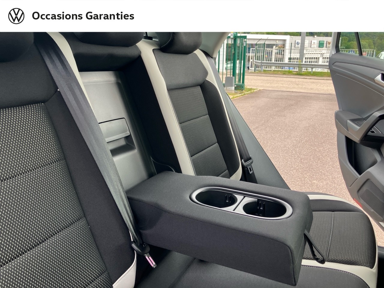 Voitures occasions VOLKSWAGEN T-ROC Carat Metz