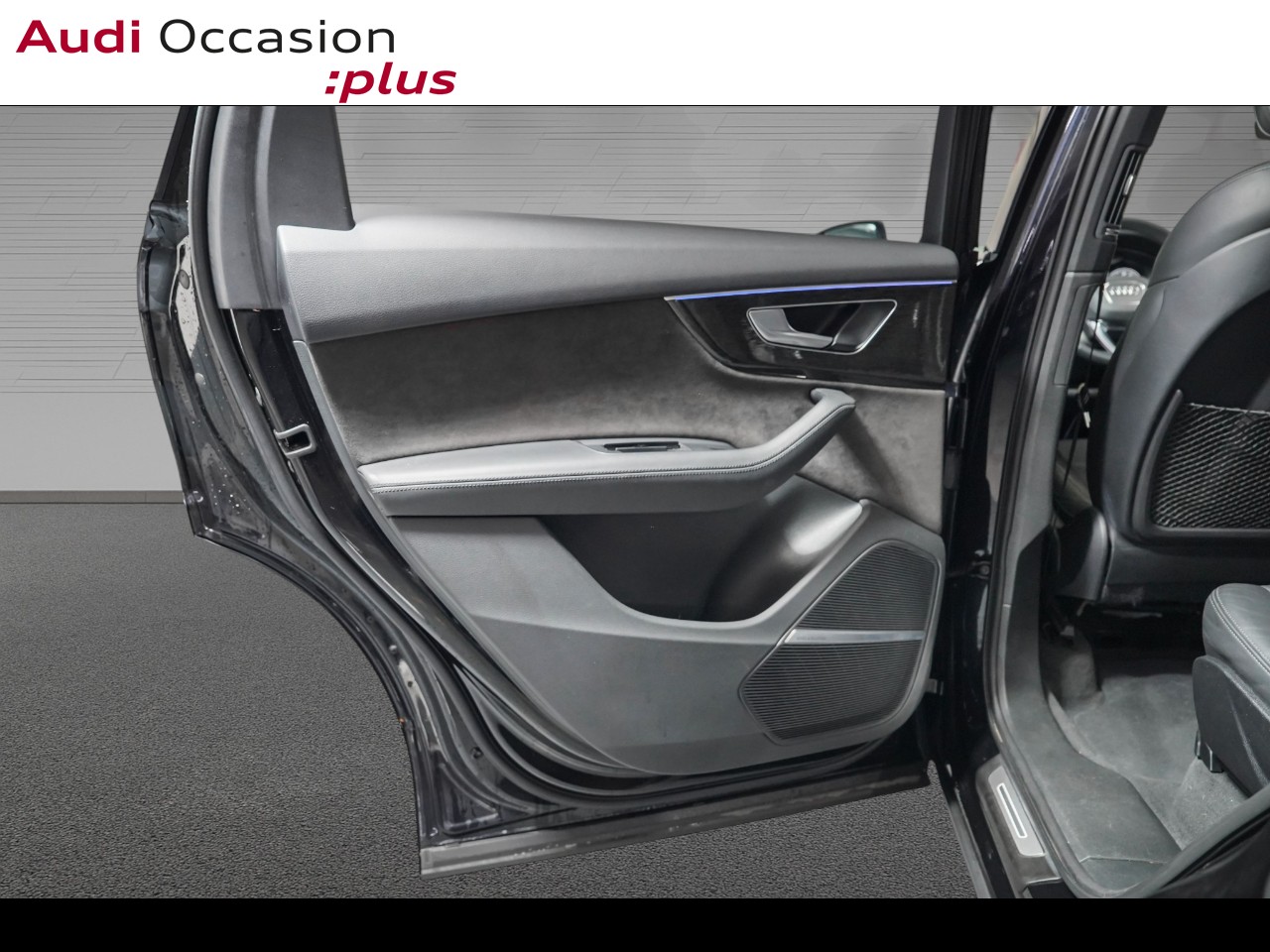 Voitures occasions Audi Q7 Avus extended Paris