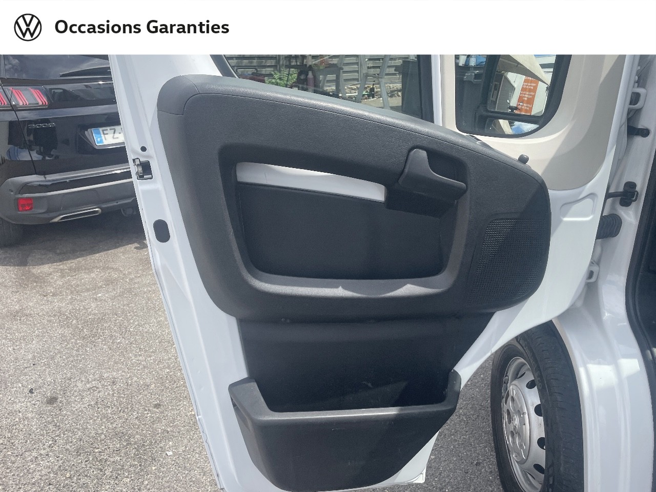 Voitures occasions PEUGEOT Boxer PlatCb Base Mougins