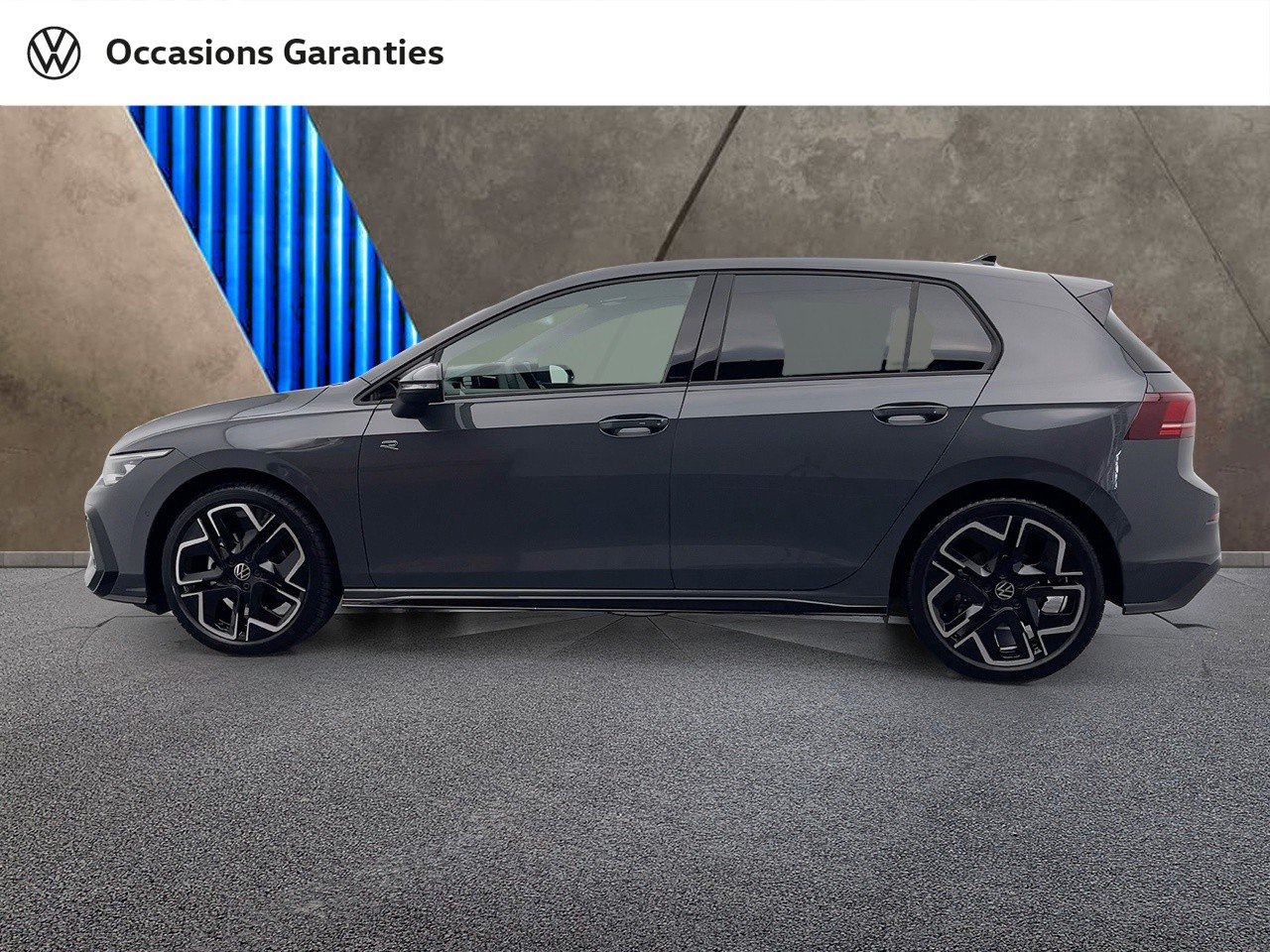 Voitures occasions VOLKSWAGEN GOLF R-Line Orvault