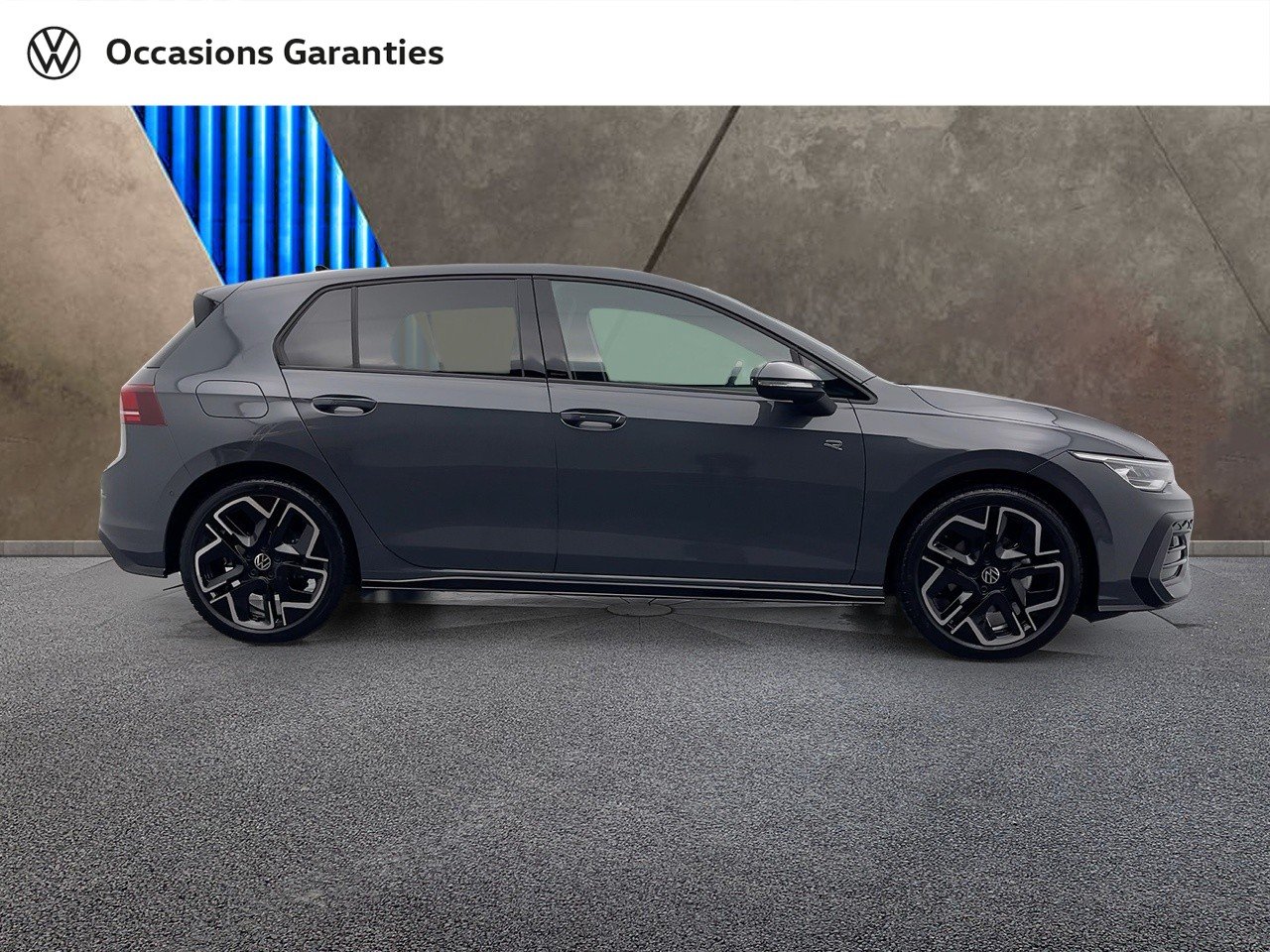 Voitures occasions VOLKSWAGEN GOLF R-Line Orvault