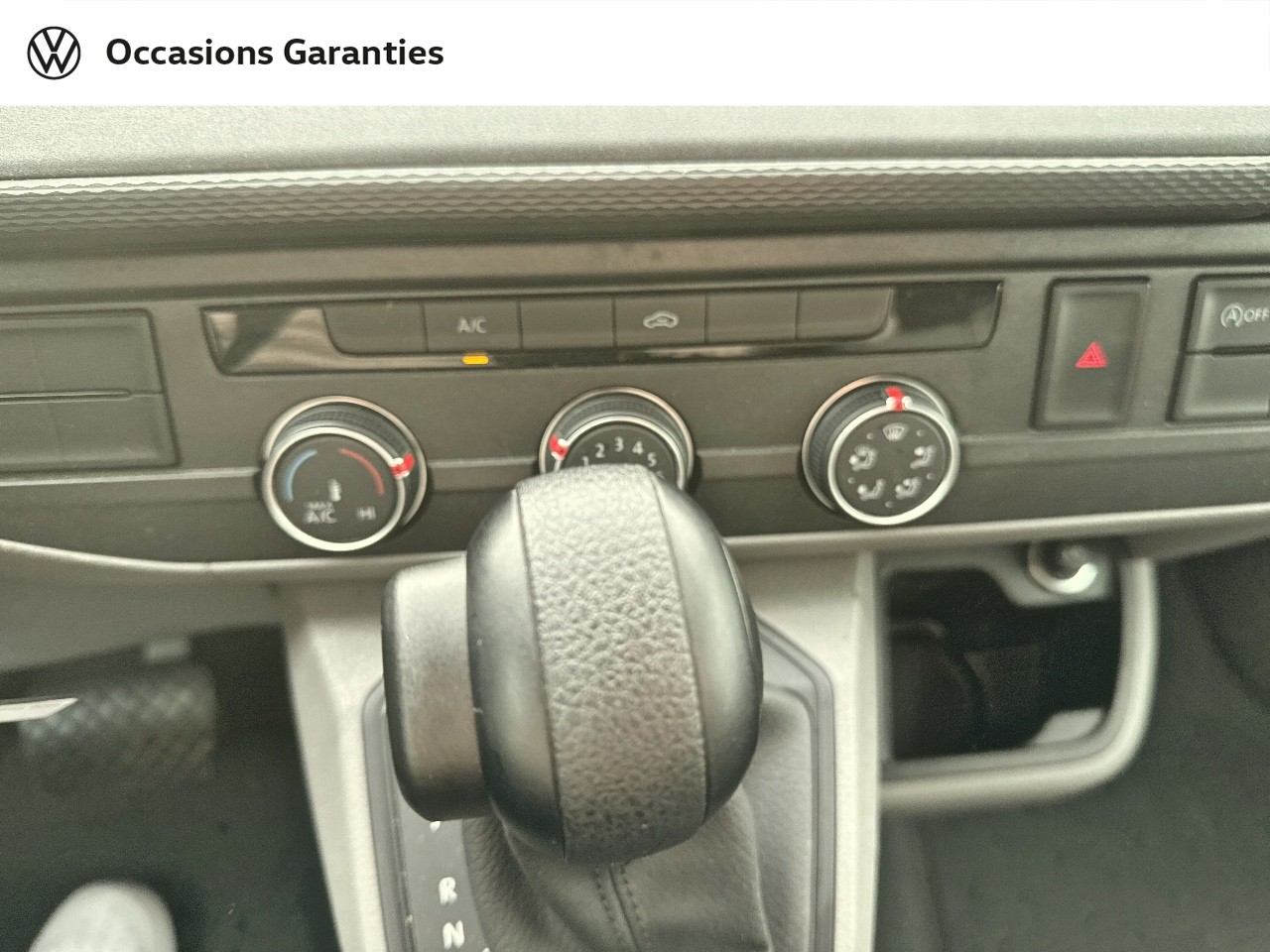 Voitures occasions VOLKSWAGEN UTILITAIRES Transporter Fg Business Lens